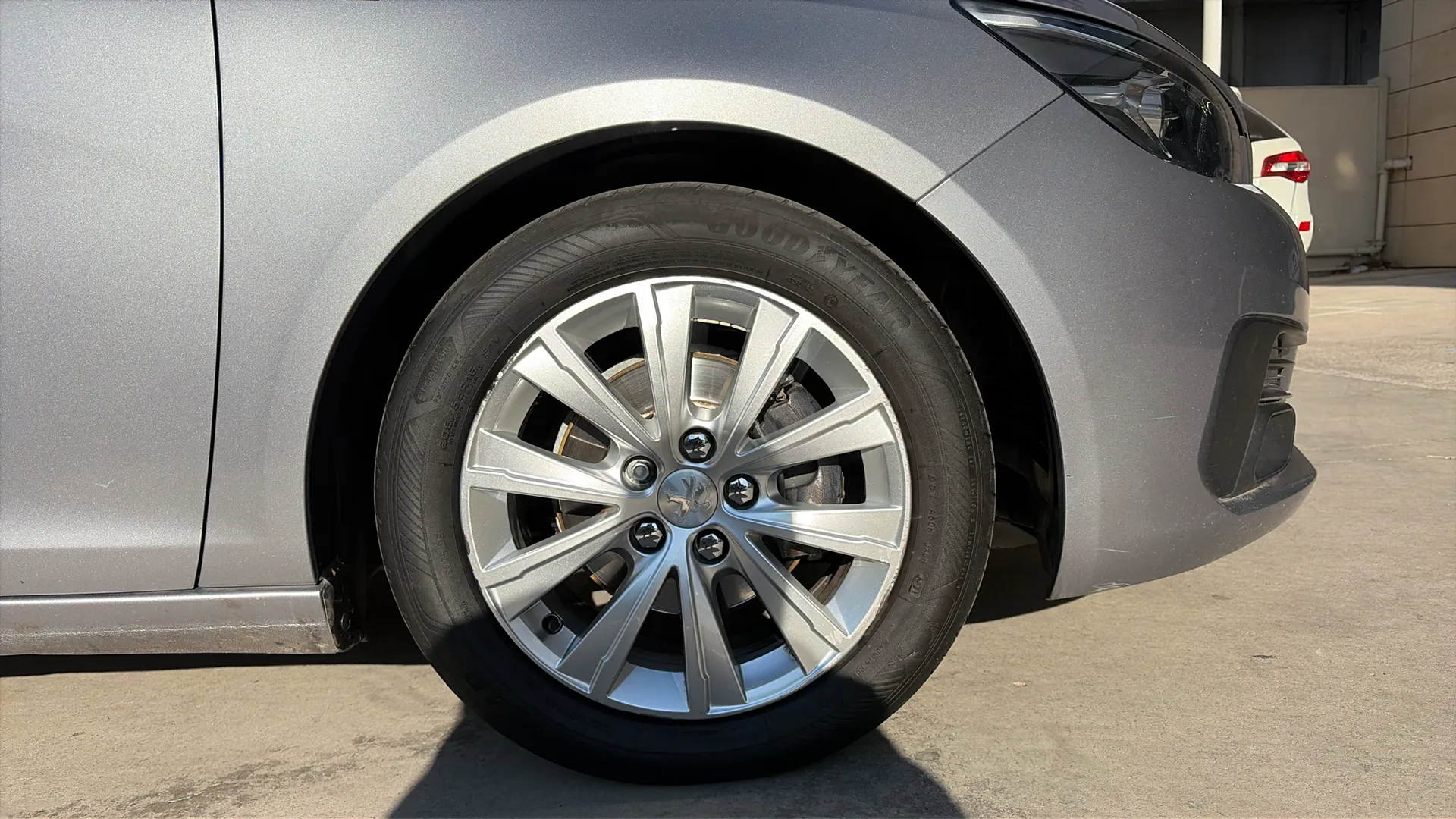Peugeot 308 Style PureTech 130 - foto 17
