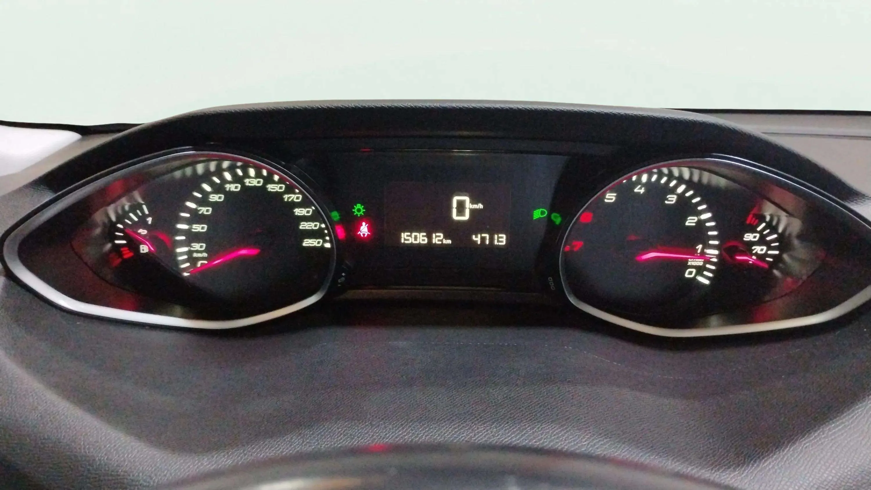 Peugeot 308 Style PureTech 130 - foto 9