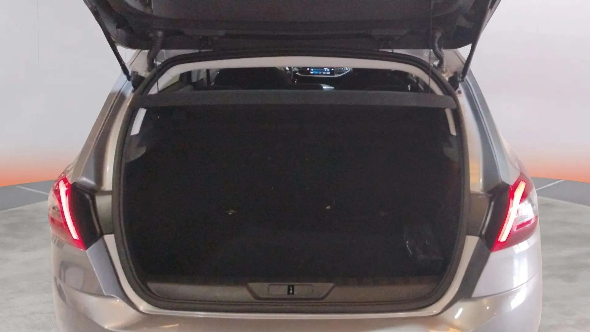 Peugeot 308 Style PureTech 130 - foto 24