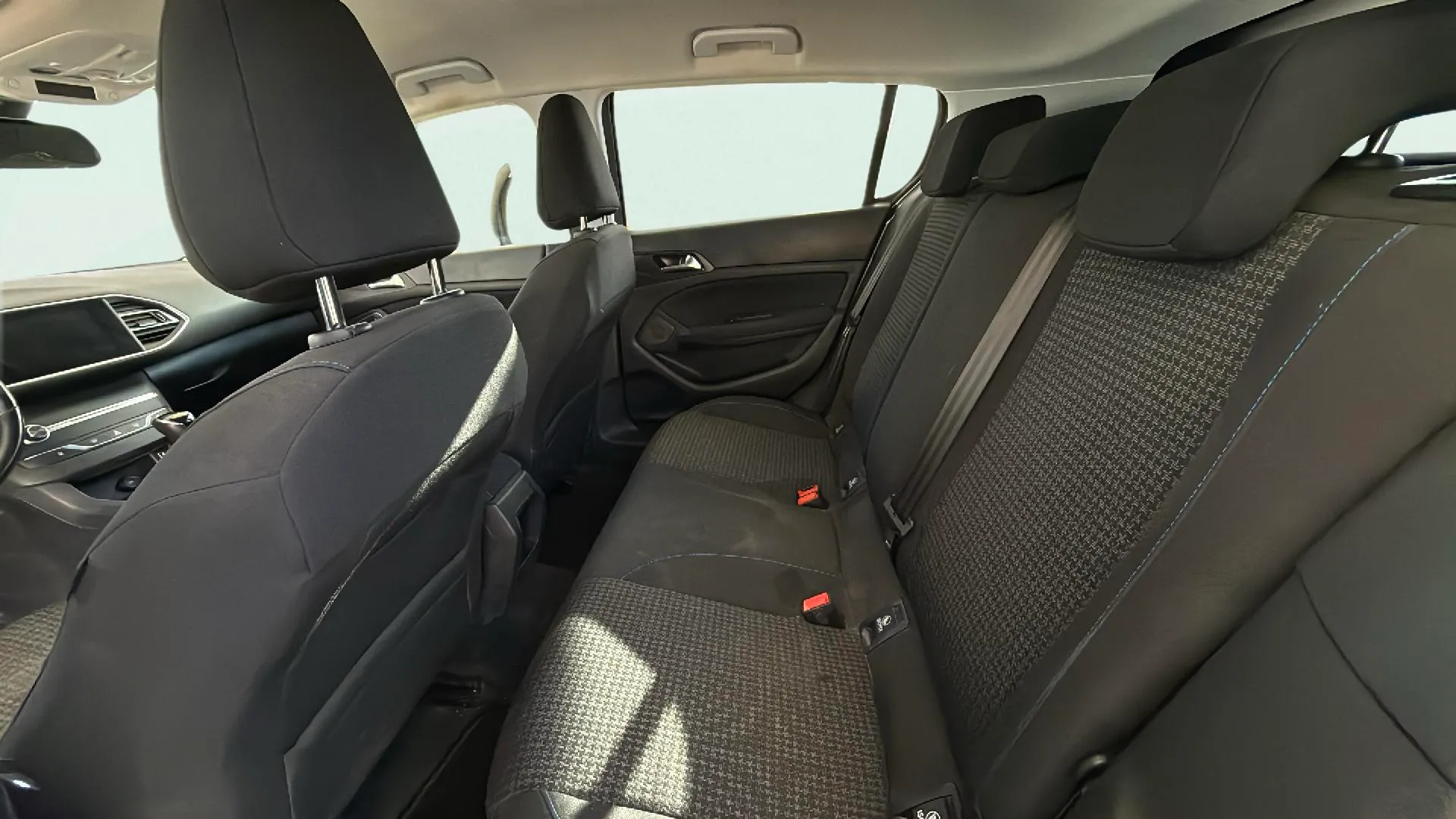 Peugeot 308 Style PureTech 130 - foto 12