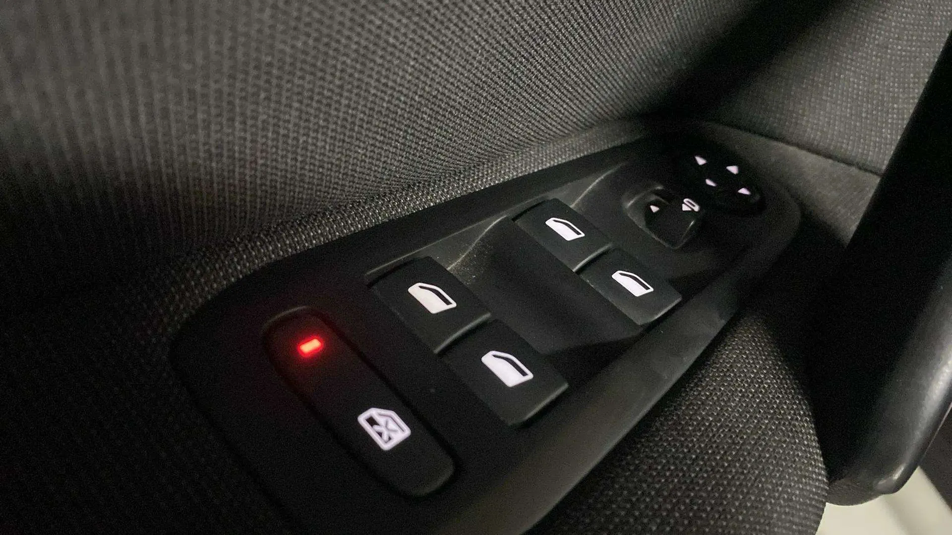 Peugeot 308 SW Access PureTech 110 - foto 19