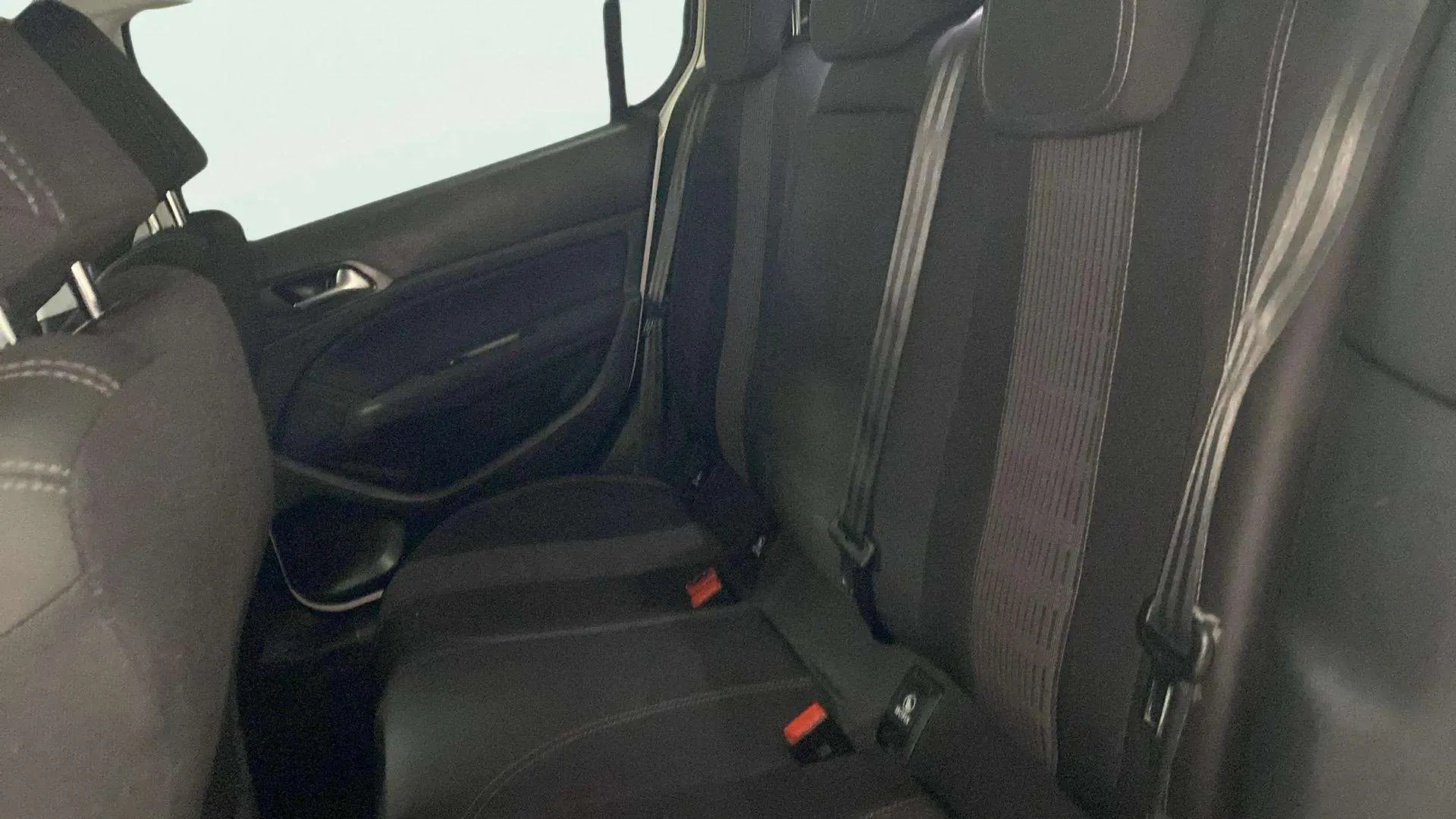 Peugeot 308 SW Access PureTech 110 - foto 24
