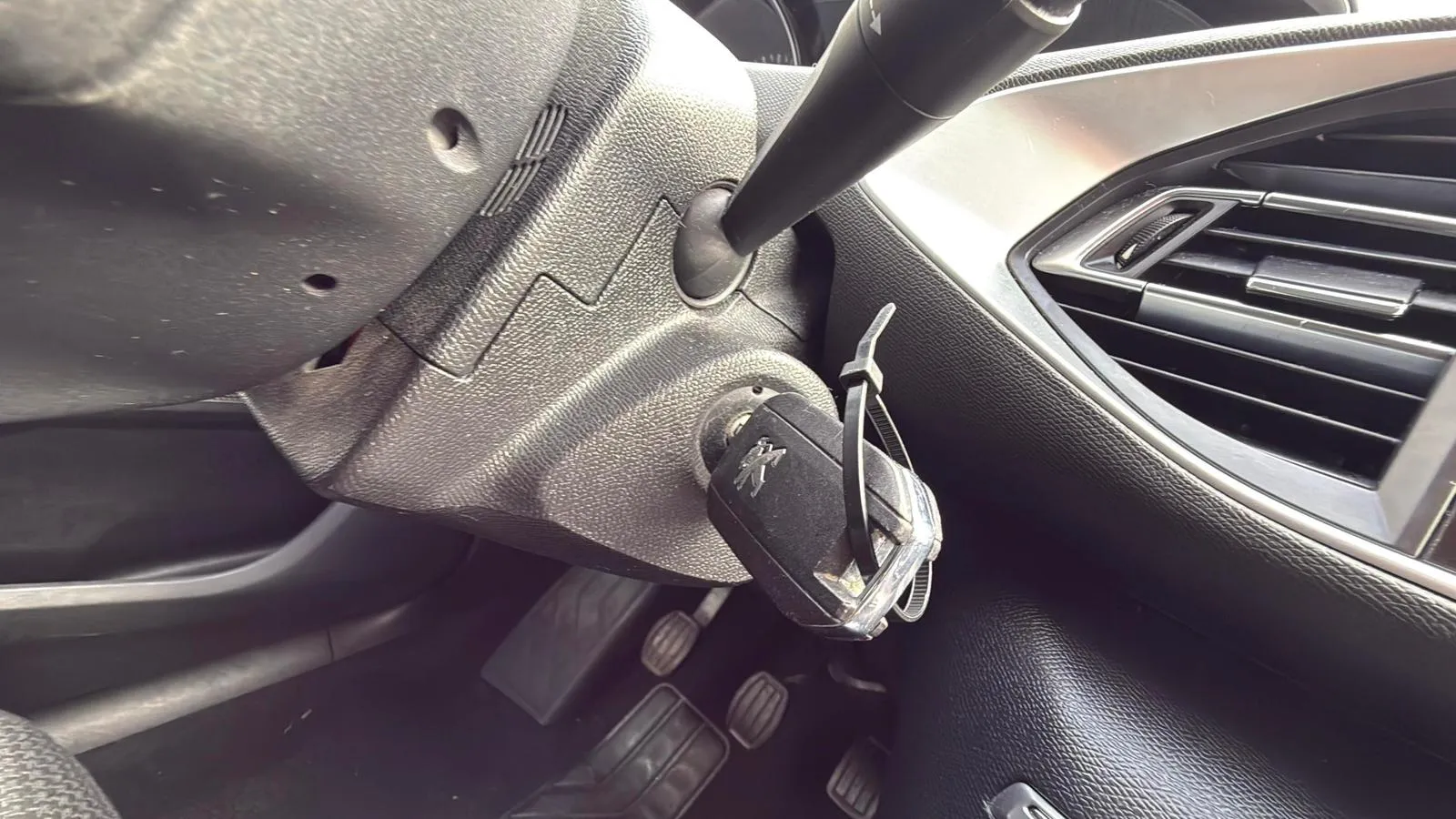 Peugeot 308 Style PureTech 130 - foto 20