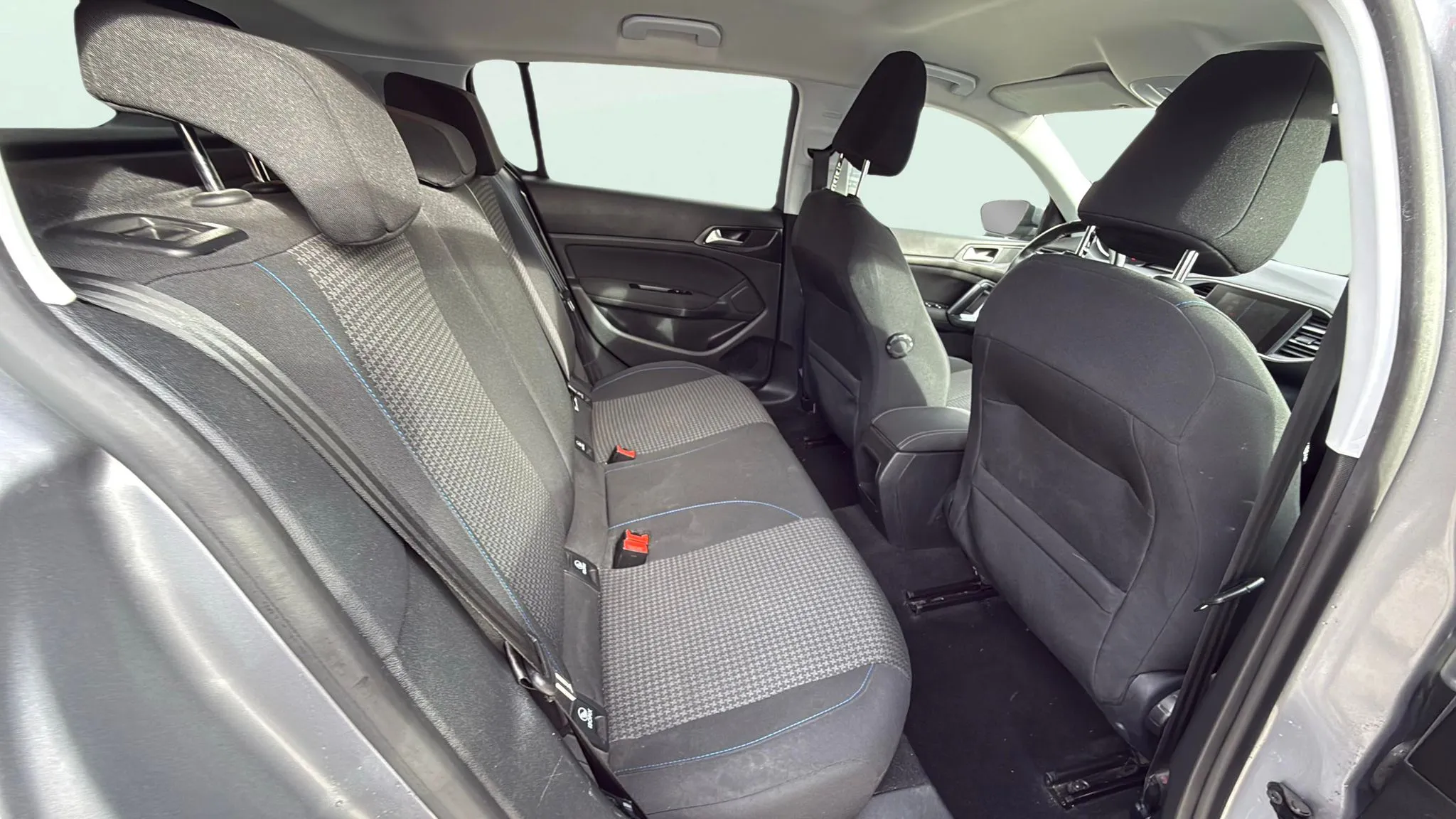 Peugeot 308 Style PureTech 130 - foto 16