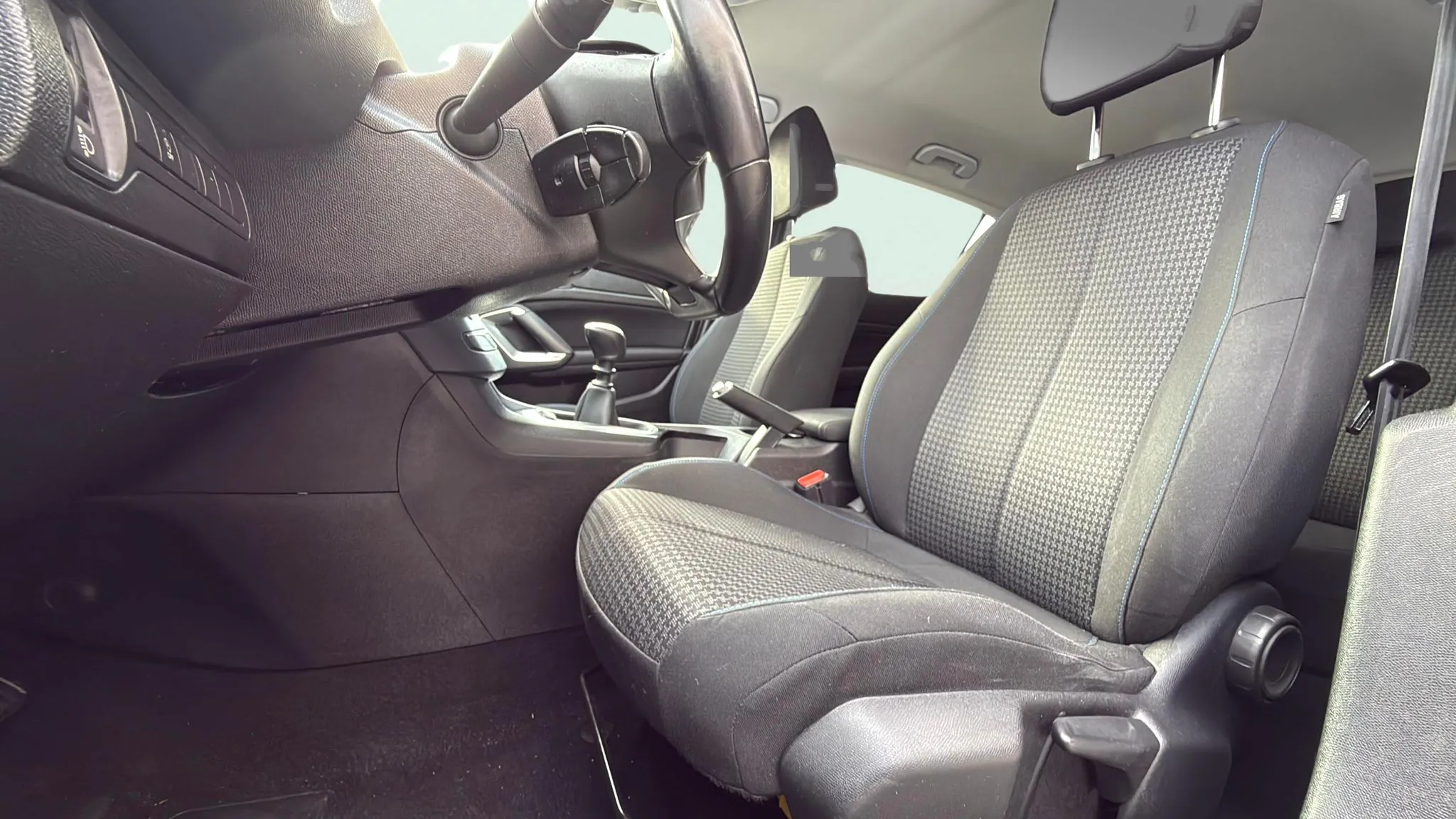 Peugeot 308 Style PureTech 130 - foto 15