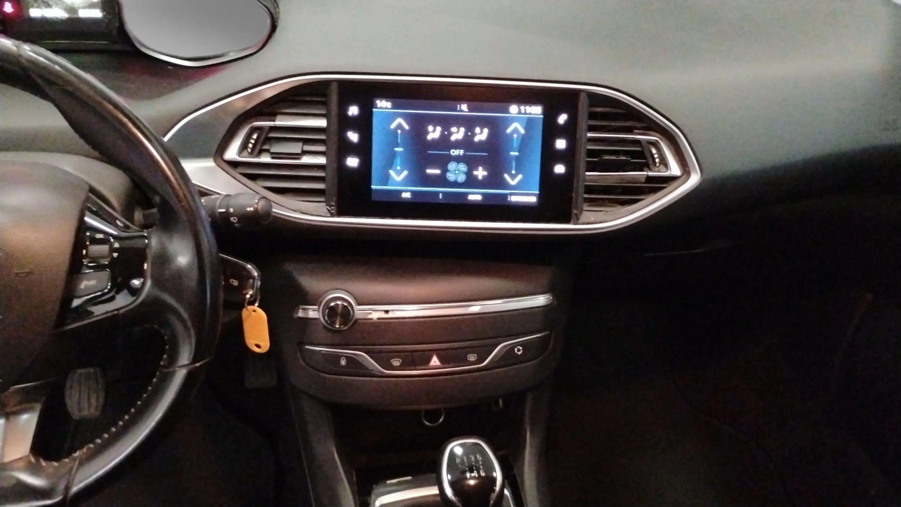 Peugeot 308 Access PureTech 110 - foto 10