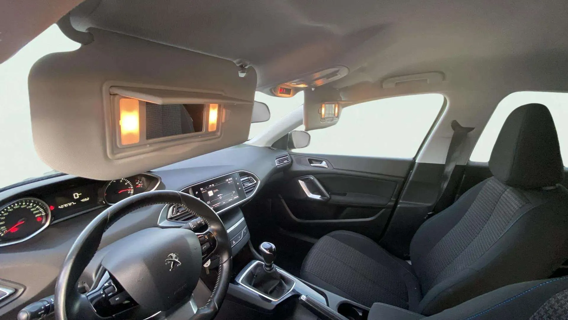 Peugeot 308 Style PureTech 130 - foto 17