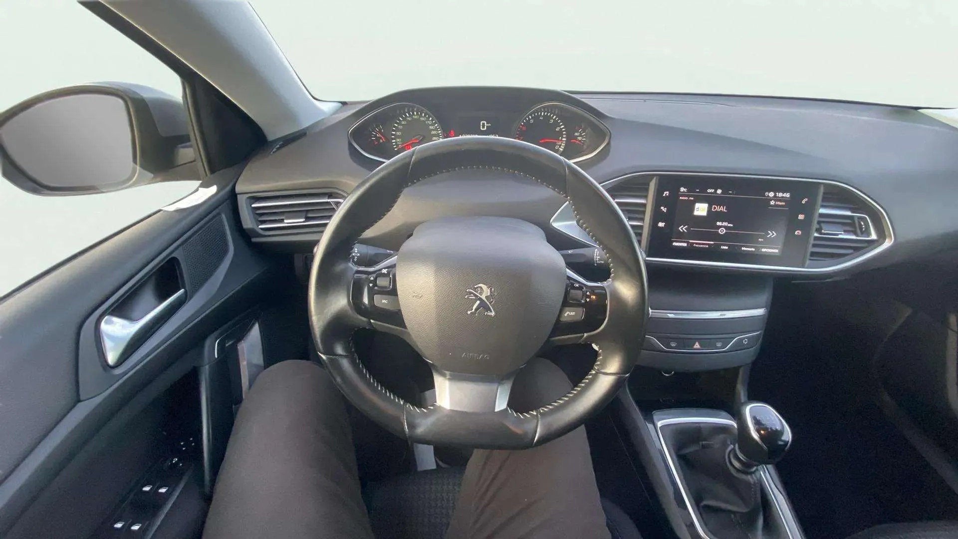 Peugeot 308 Style PureTech 130 - foto 23