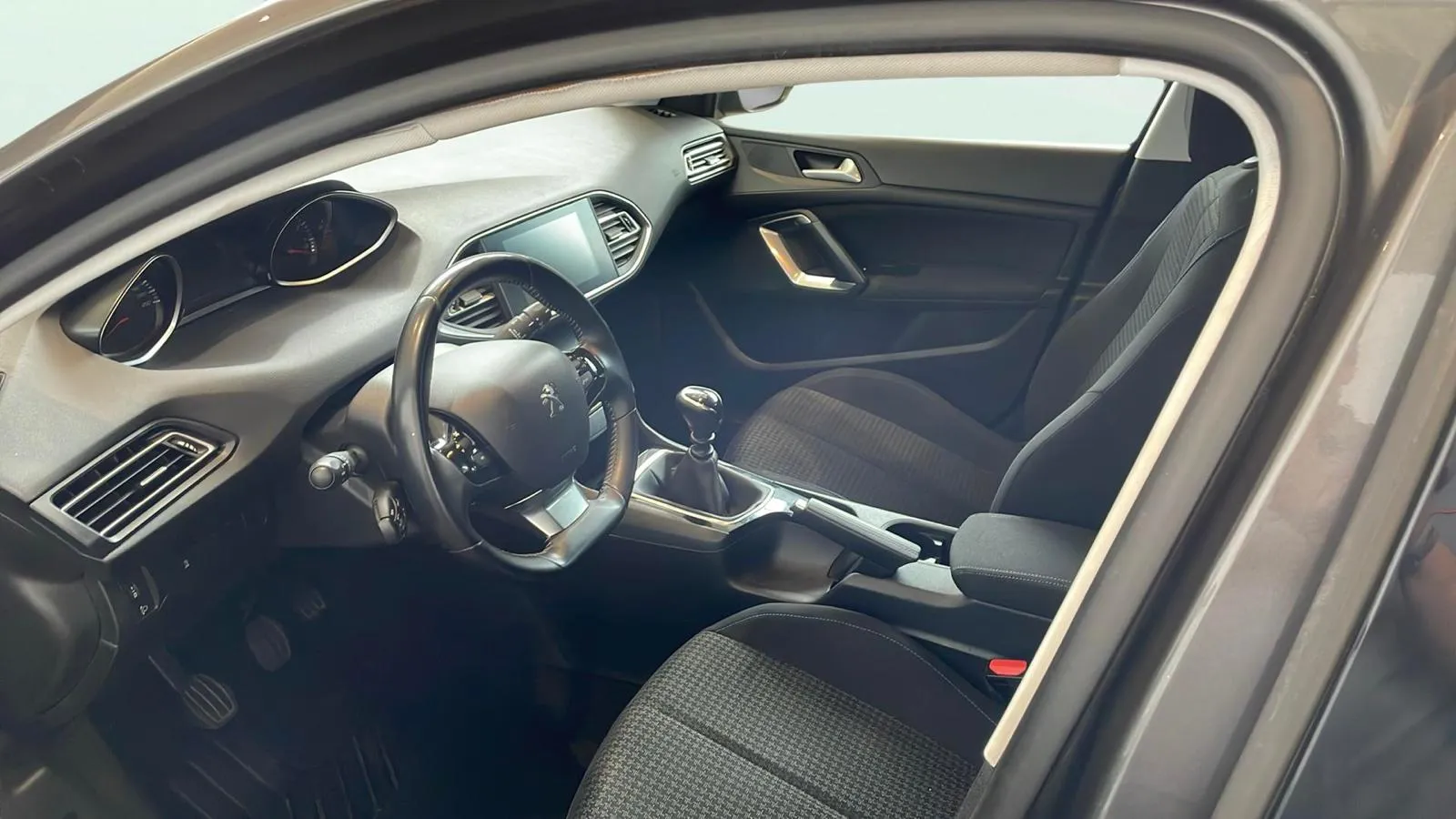 Peugeot 308 Style PureTech 130 - foto 13