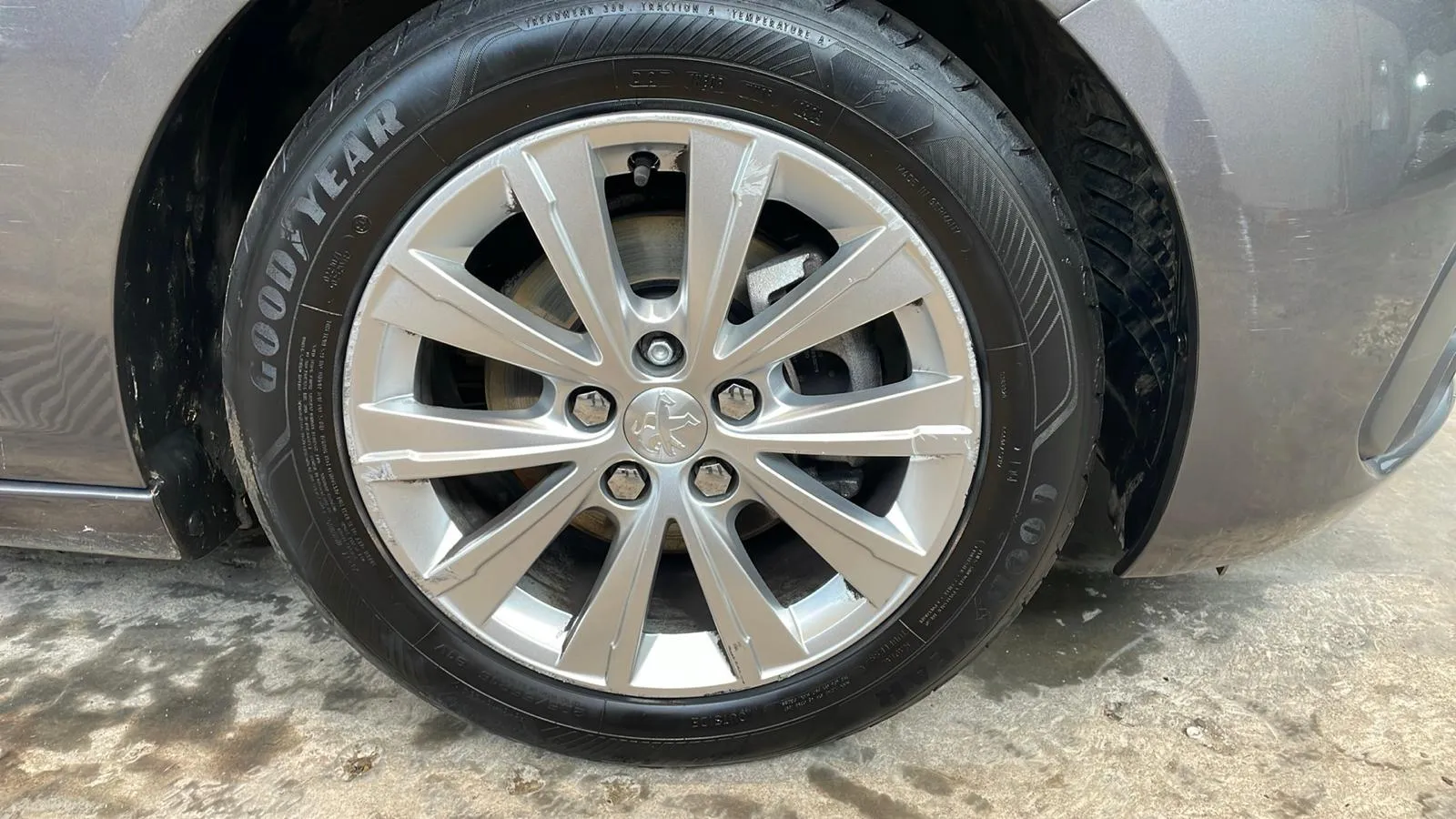 Peugeot 308 Style PureTech 130 - foto 18