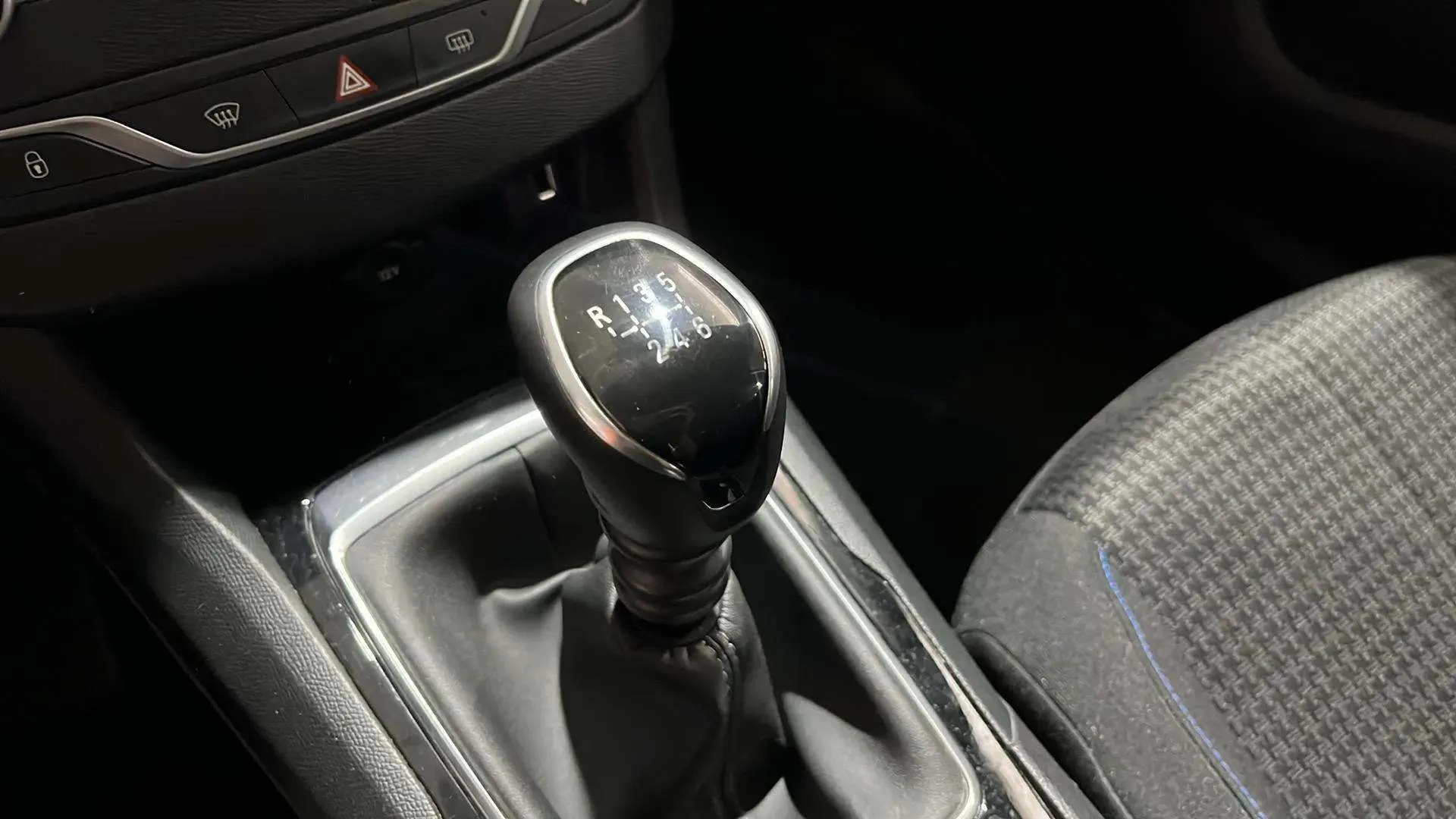 Peugeot 308 Style PureTech 130 - foto 18