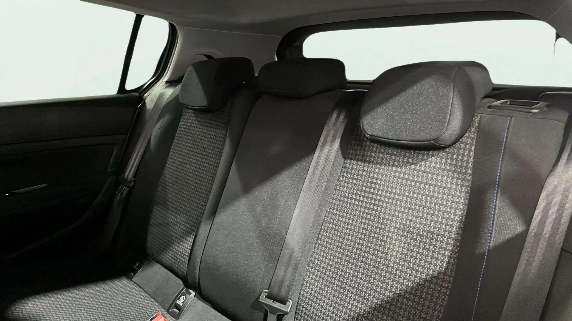 Peugeot 308 Style PureTech 130 - foto 24