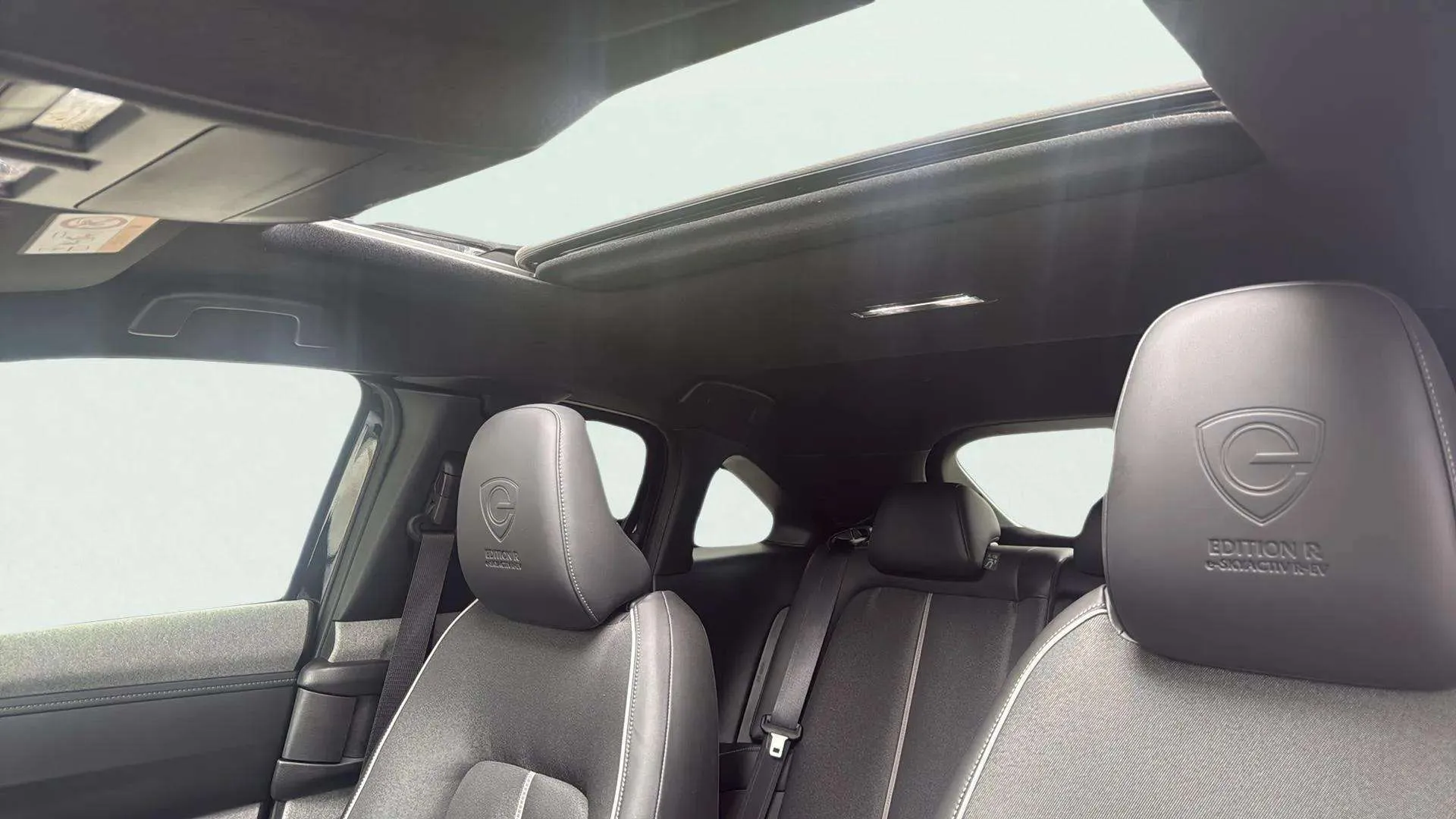 Mazda MX-30 e-Skyactiv 170H 75 PHEV Hybrid Edition R Sunroof R-EV - foto 14