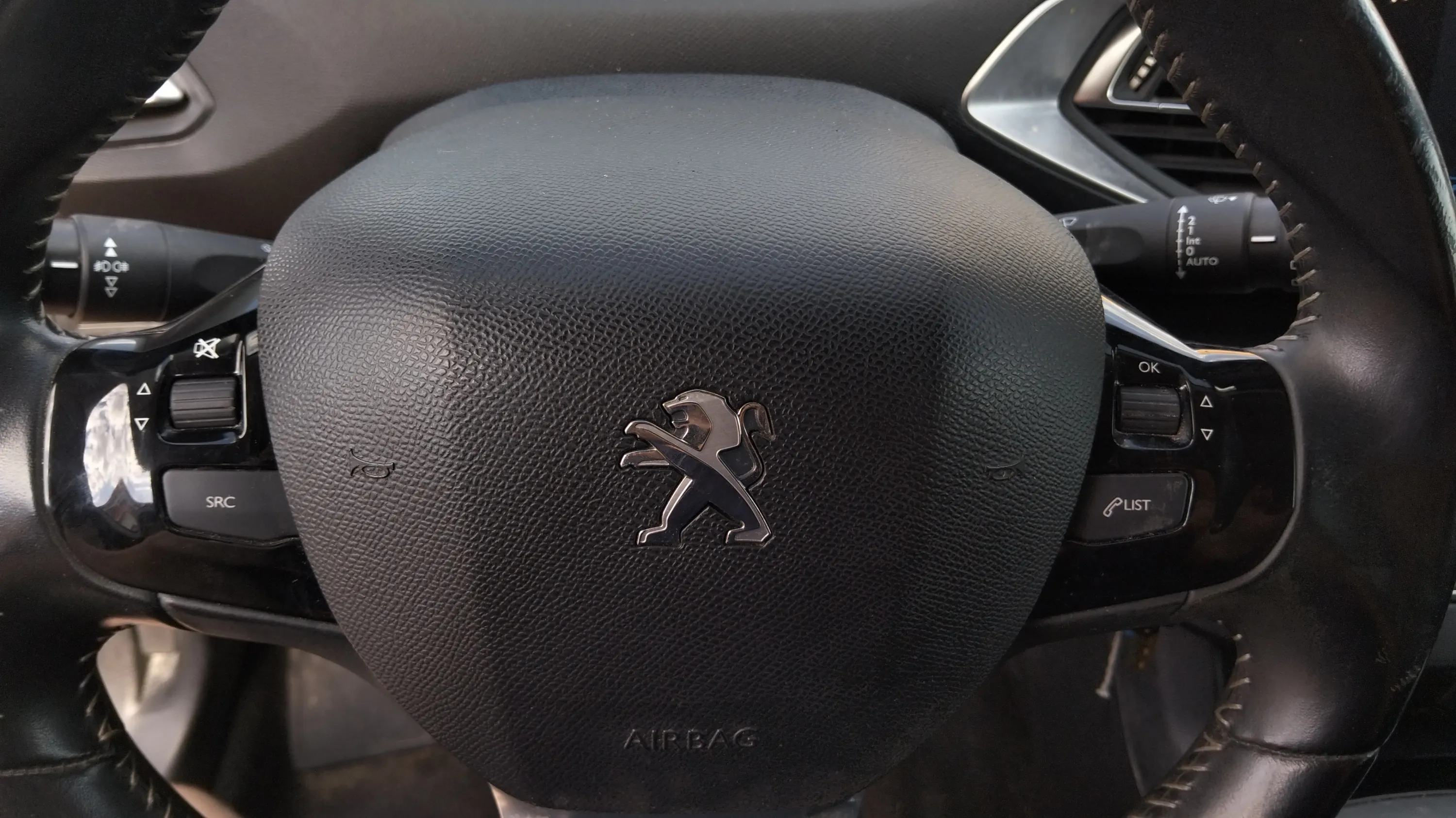 Peugeot 308 Style PureTech 130 - foto 21