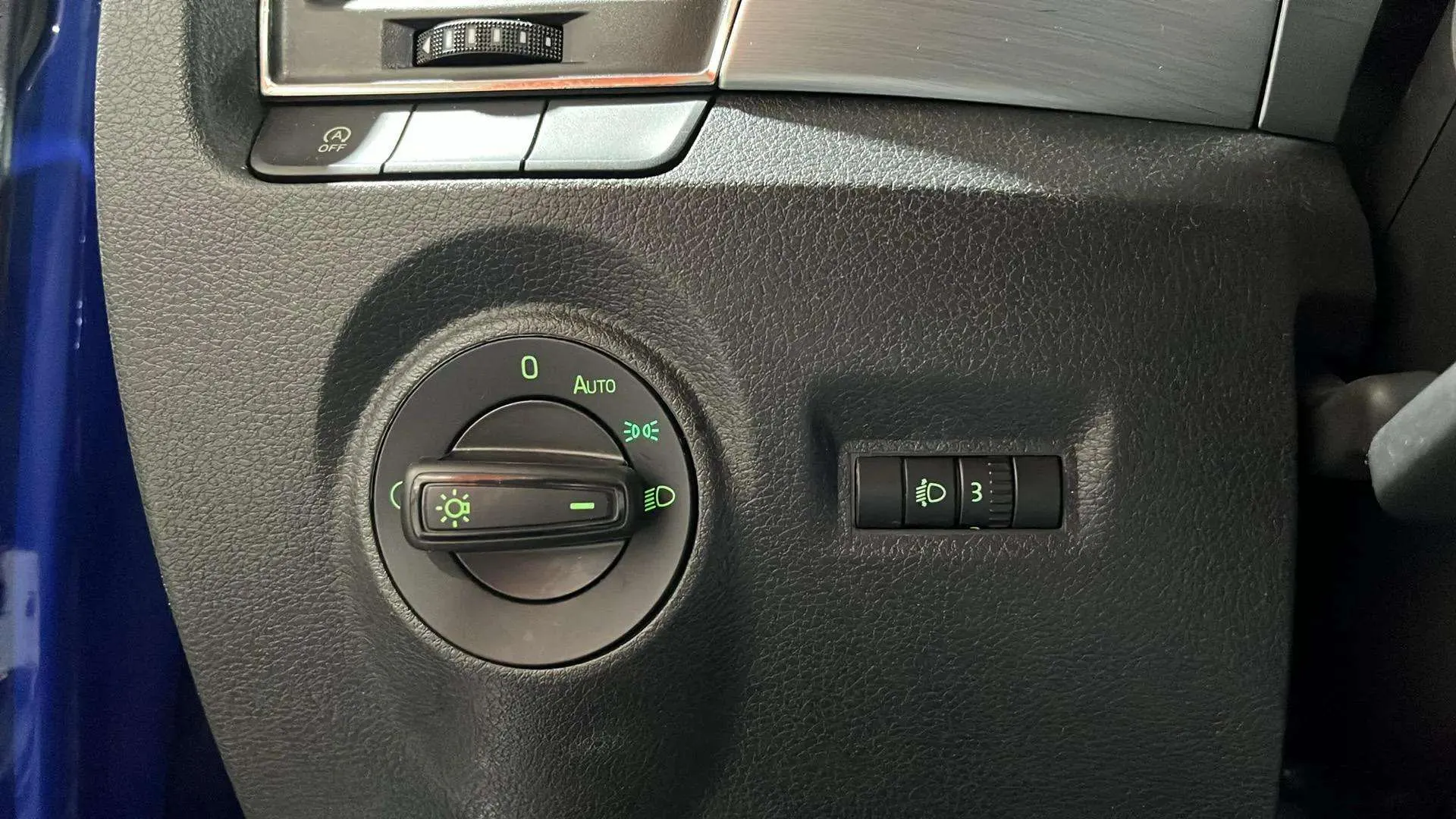 Škoda Fabia 1.0 MPI Ambition - foto 19