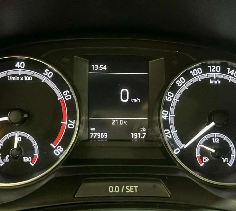 Škoda Fabia 1.0 MPI Ambition - foto 9