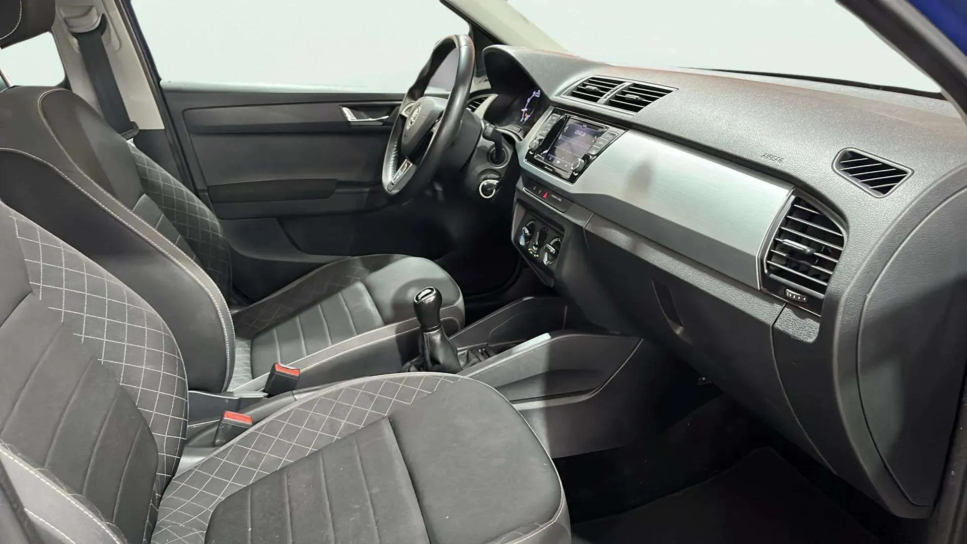 Škoda Fabia 1.0 MPI Ambition - foto 20