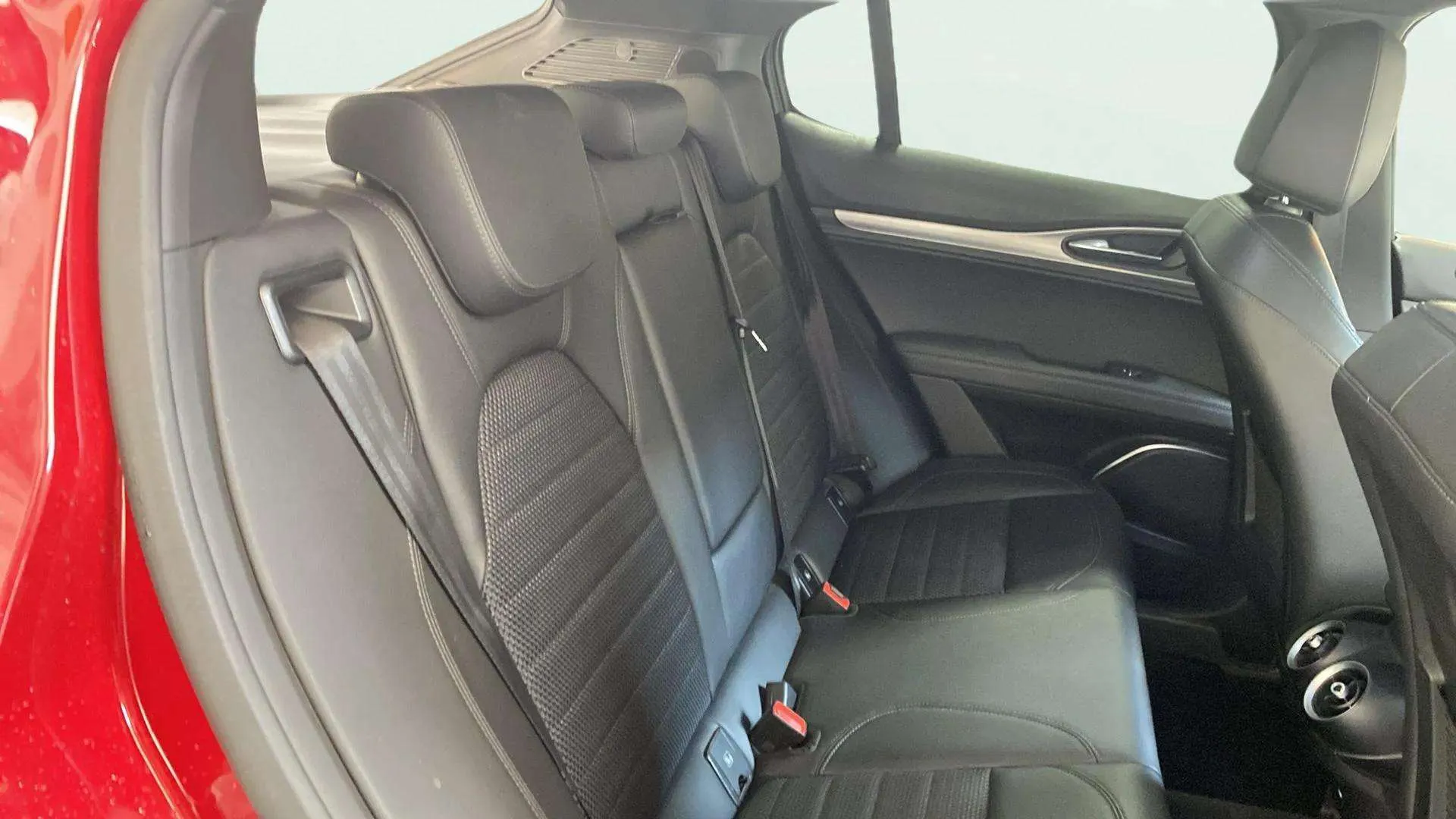 Alfa Romeo Stelvio 2.2 Diesel Sprint AWD - foto 7