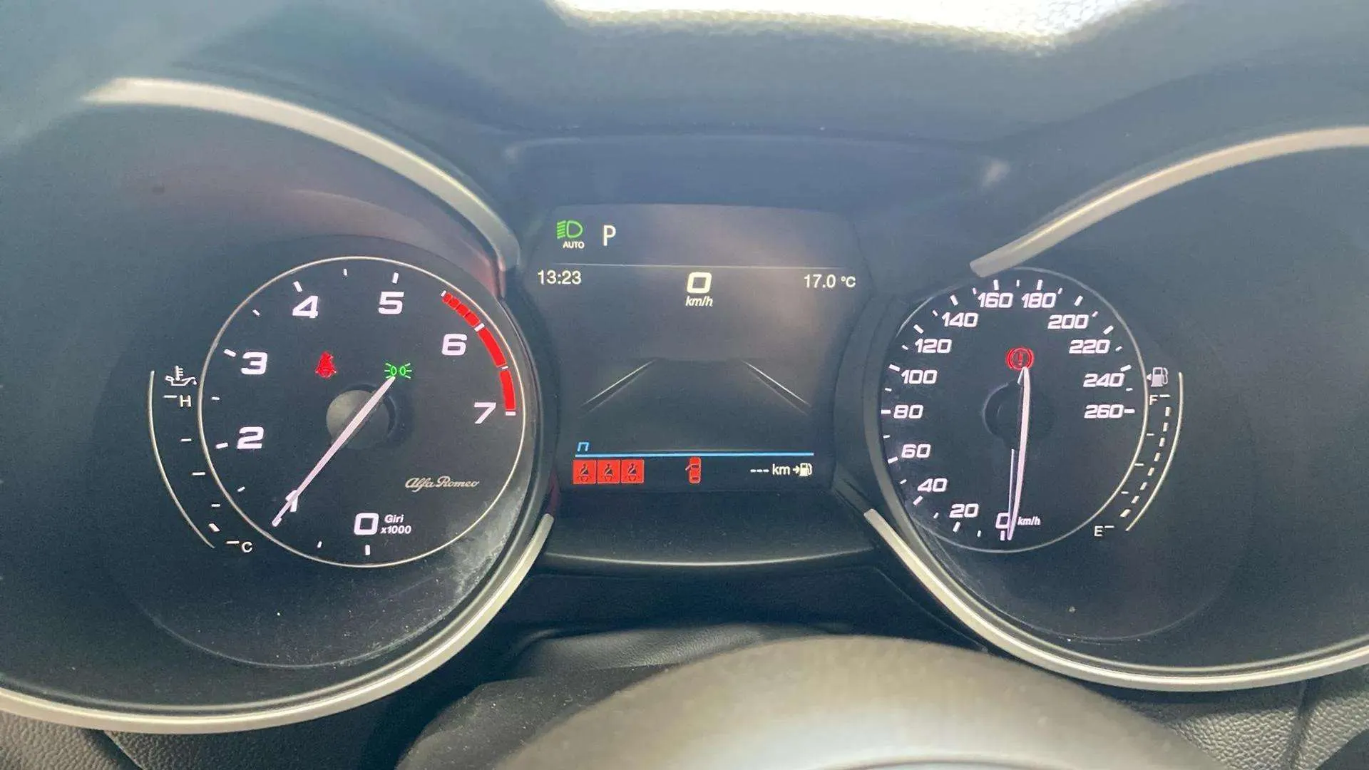 Alfa Romeo Stelvio 2.2 Diesel Sprint AWD - foto 9