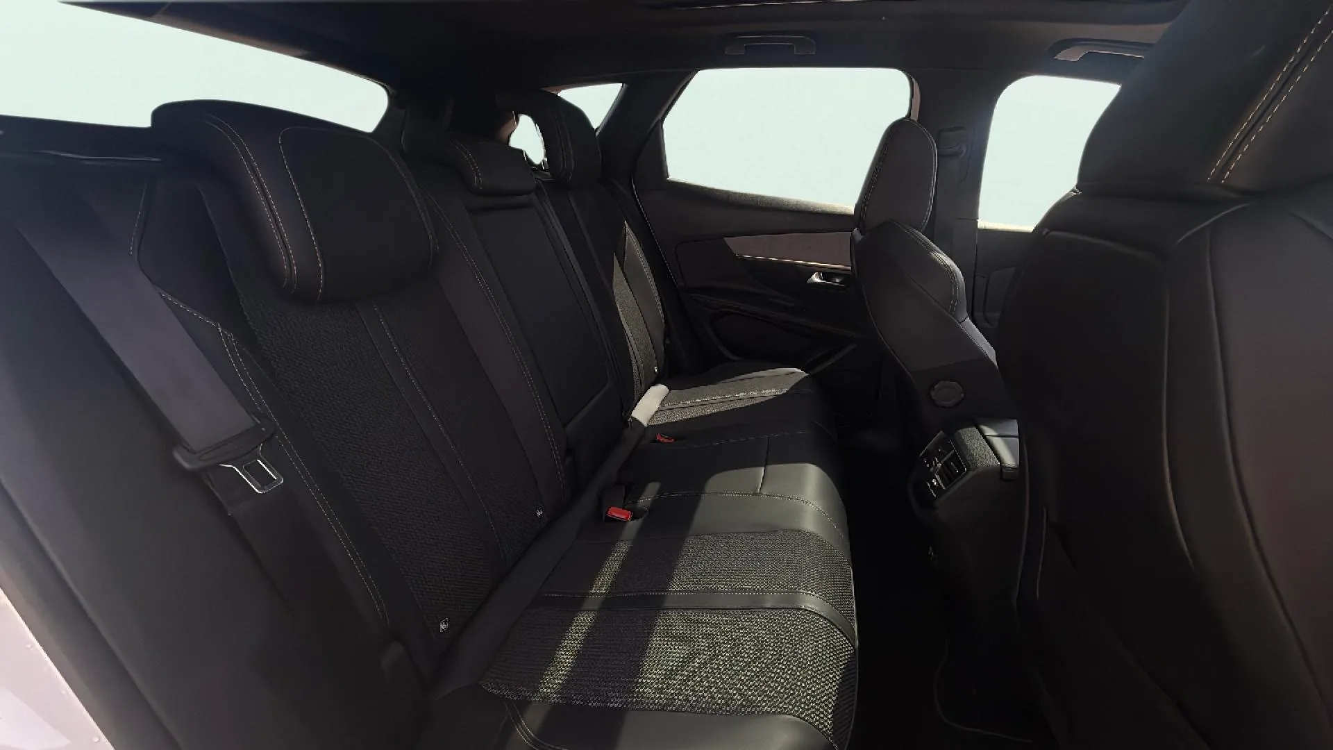 Peugeot 3008 180 e-EAT8 Active Pack - foto 16