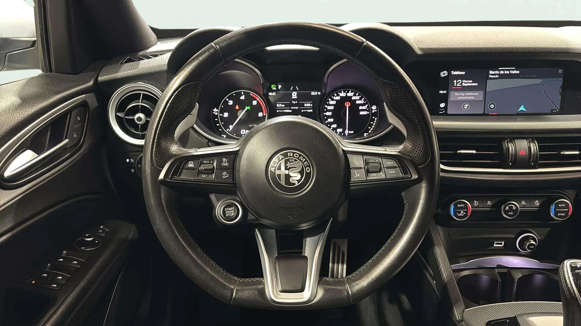 Alfa Romeo Stelvio 2.2 Diesel Sprint RWD - foto 11