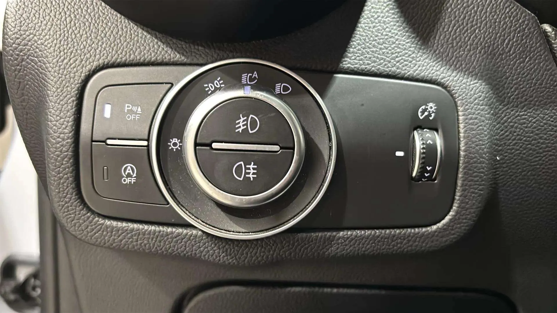 Alfa Romeo Stelvio 2.2 Diesel Sprint RWD - foto 18