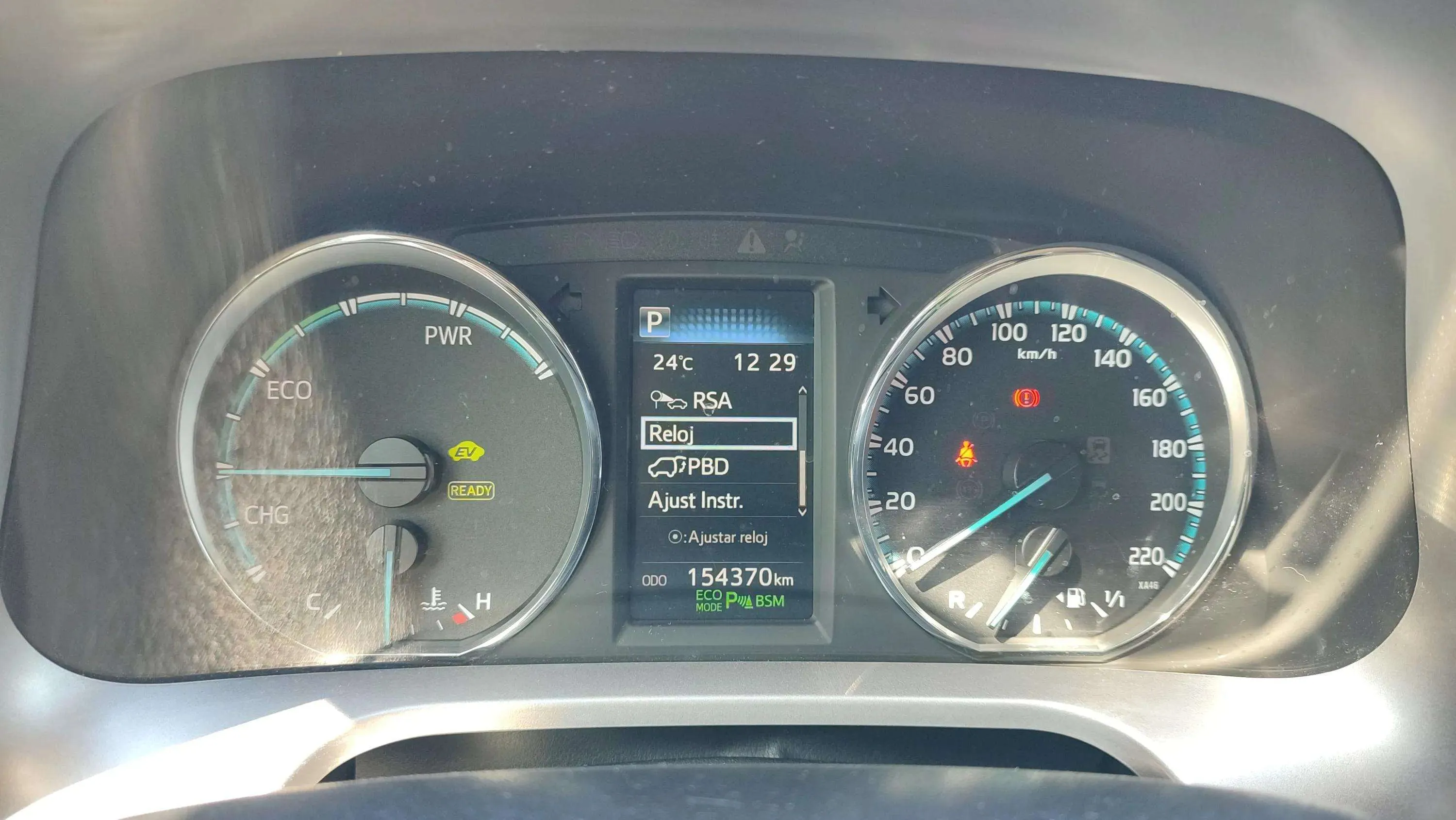 Toyota RAV4 2.5l hybrid 2WD Advance Pack Drive - foto 9