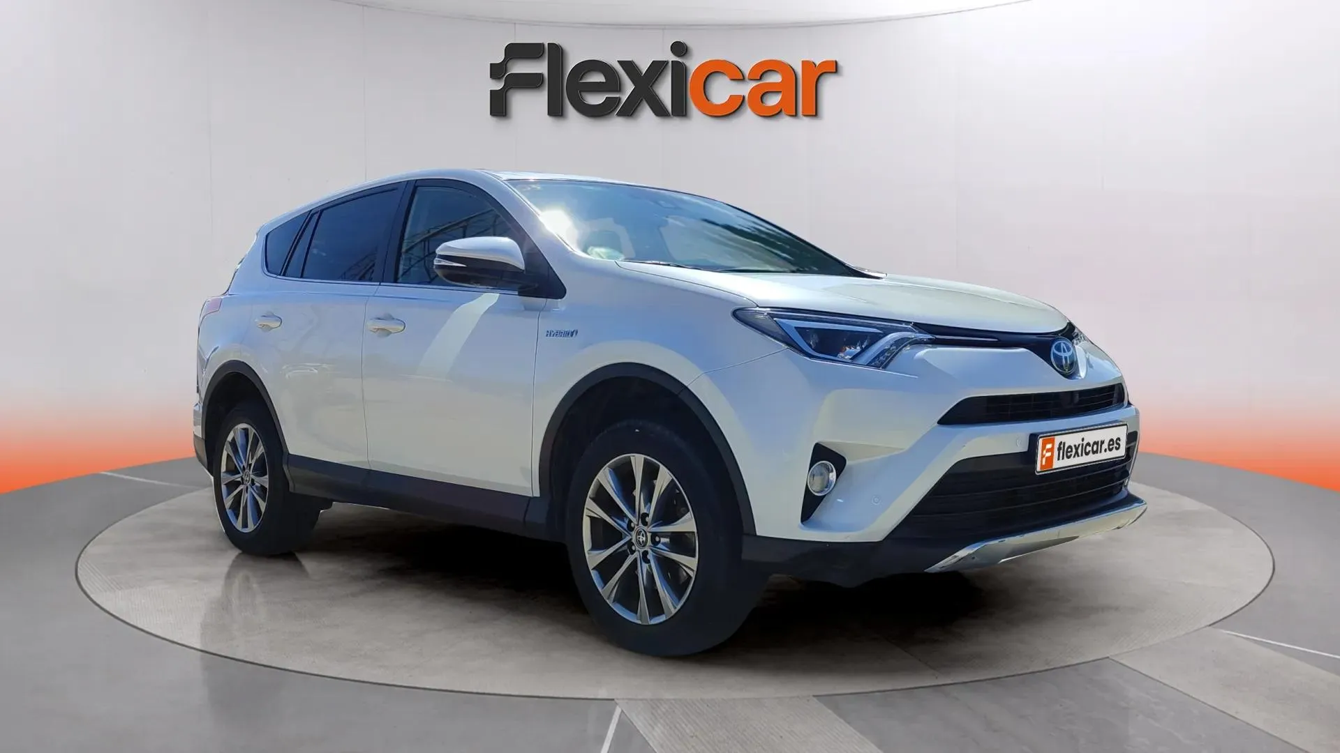 Toyota RAV4 2.5l hybrid 2WD Advance Pack Drive