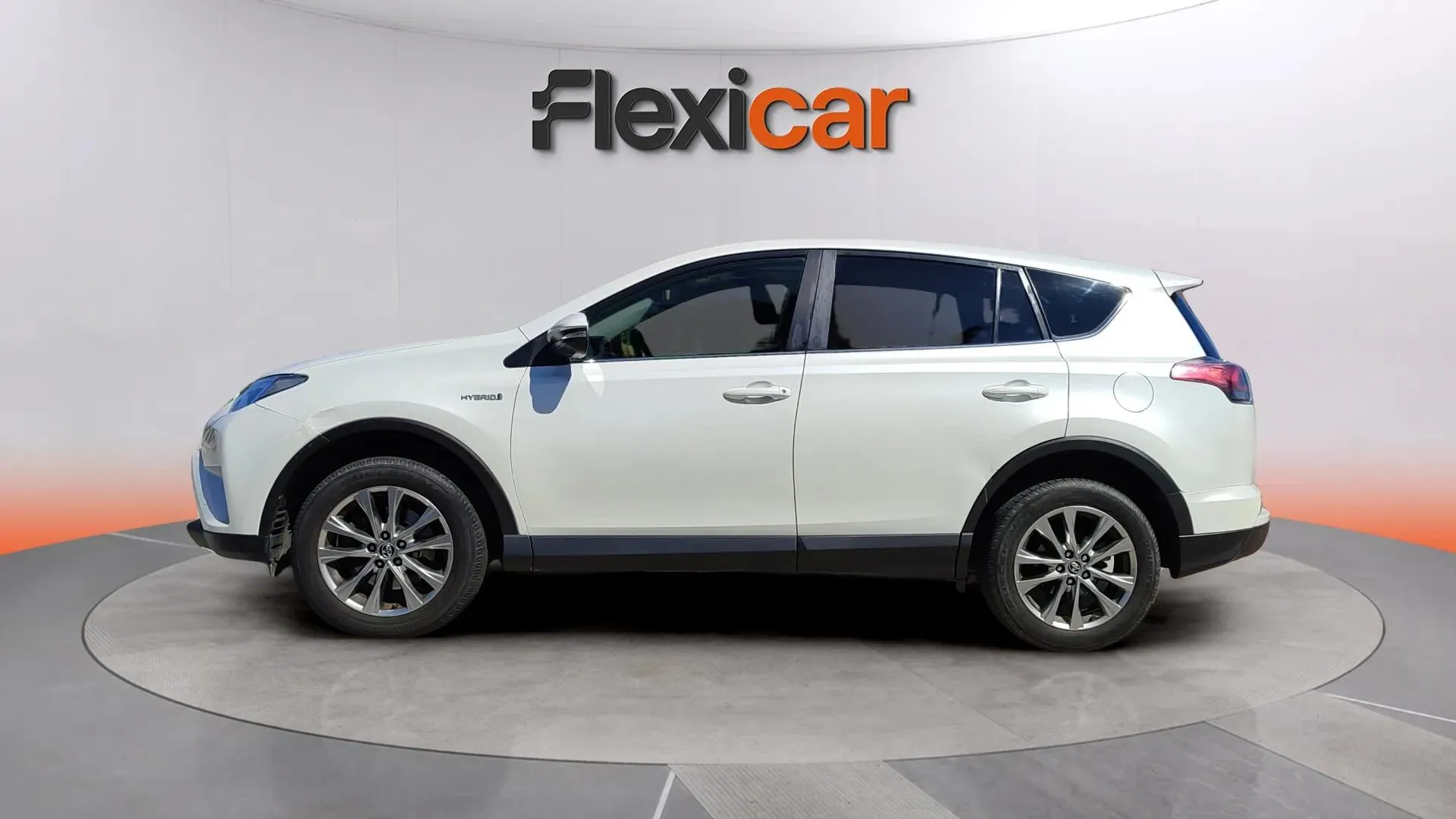 Toyota RAV4 2.5l hybrid 2WD Advance Pack Drive - foto 4