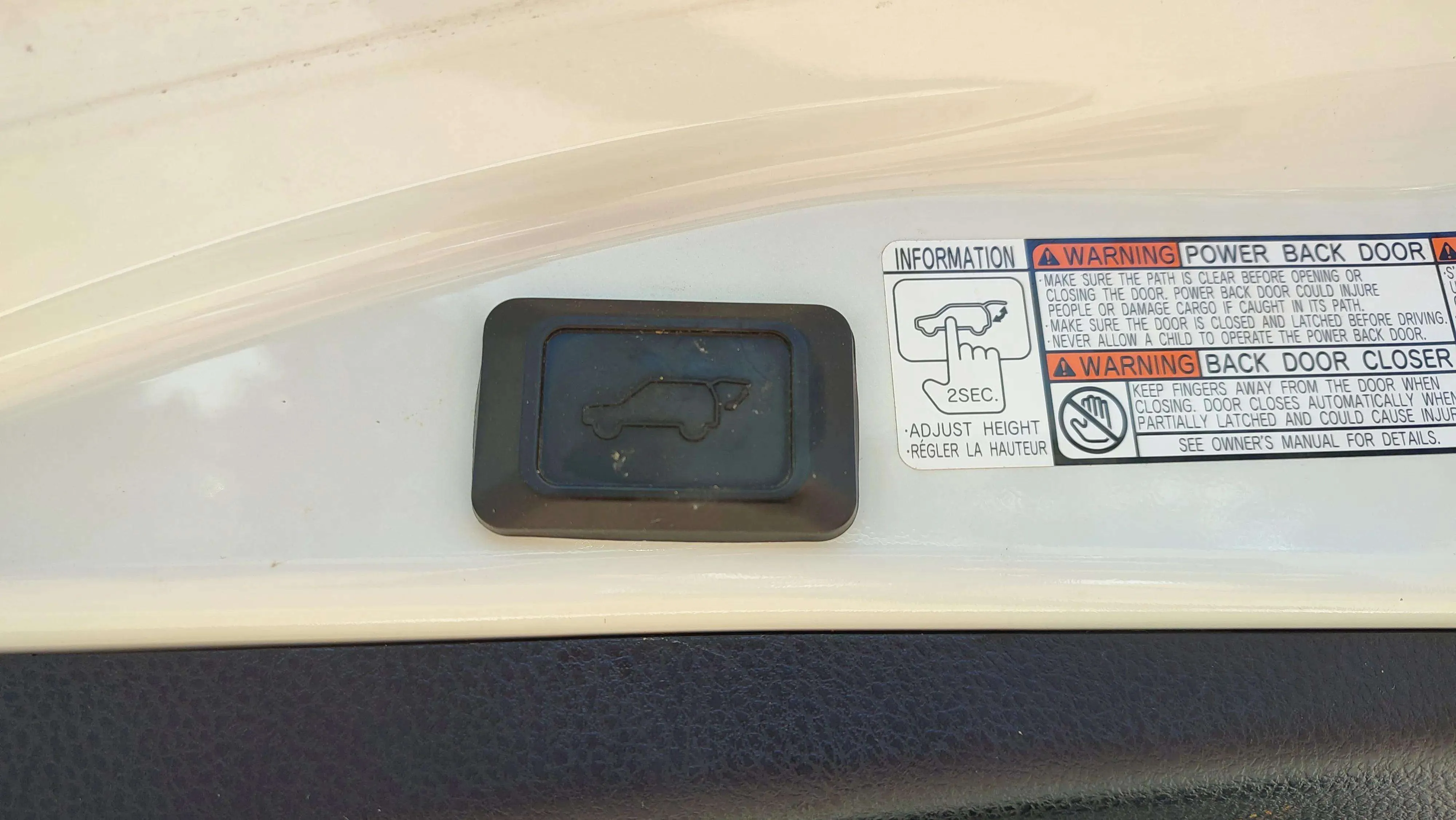 Toyota RAV4 2.5l hybrid 2WD Advance Pack Drive - foto 14