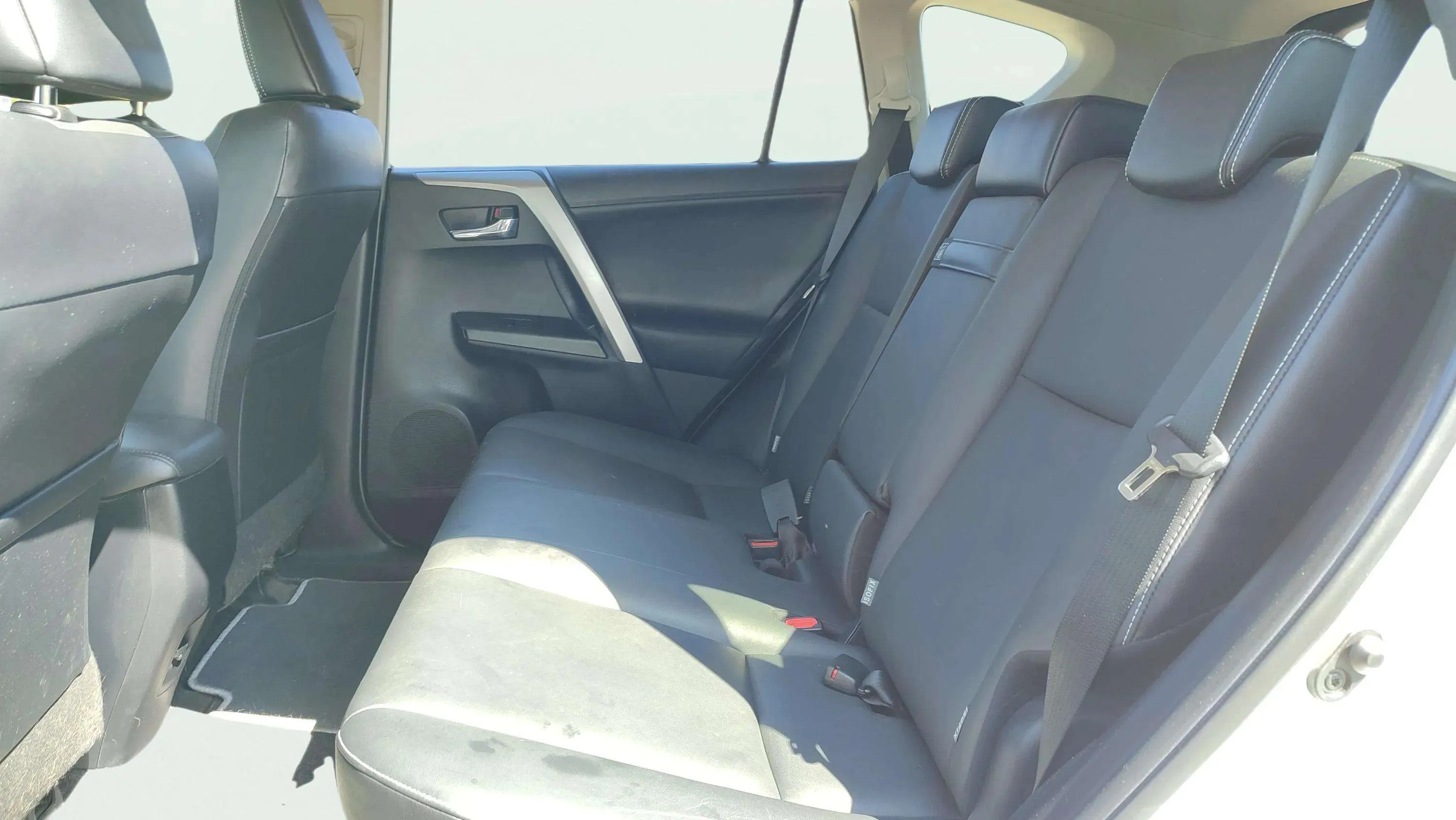 Toyota RAV4 2.5l hybrid 2WD Advance Pack Drive - foto 11