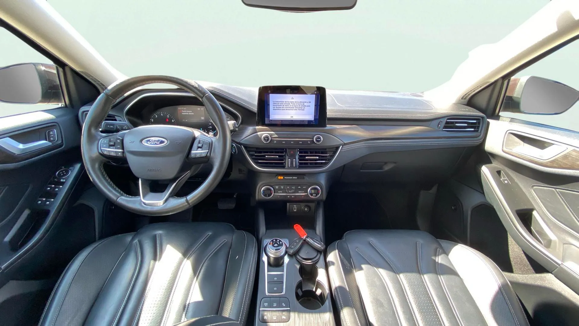 Ford Focus 1.0 EcoBoost Vignale Sportb. - foto 9