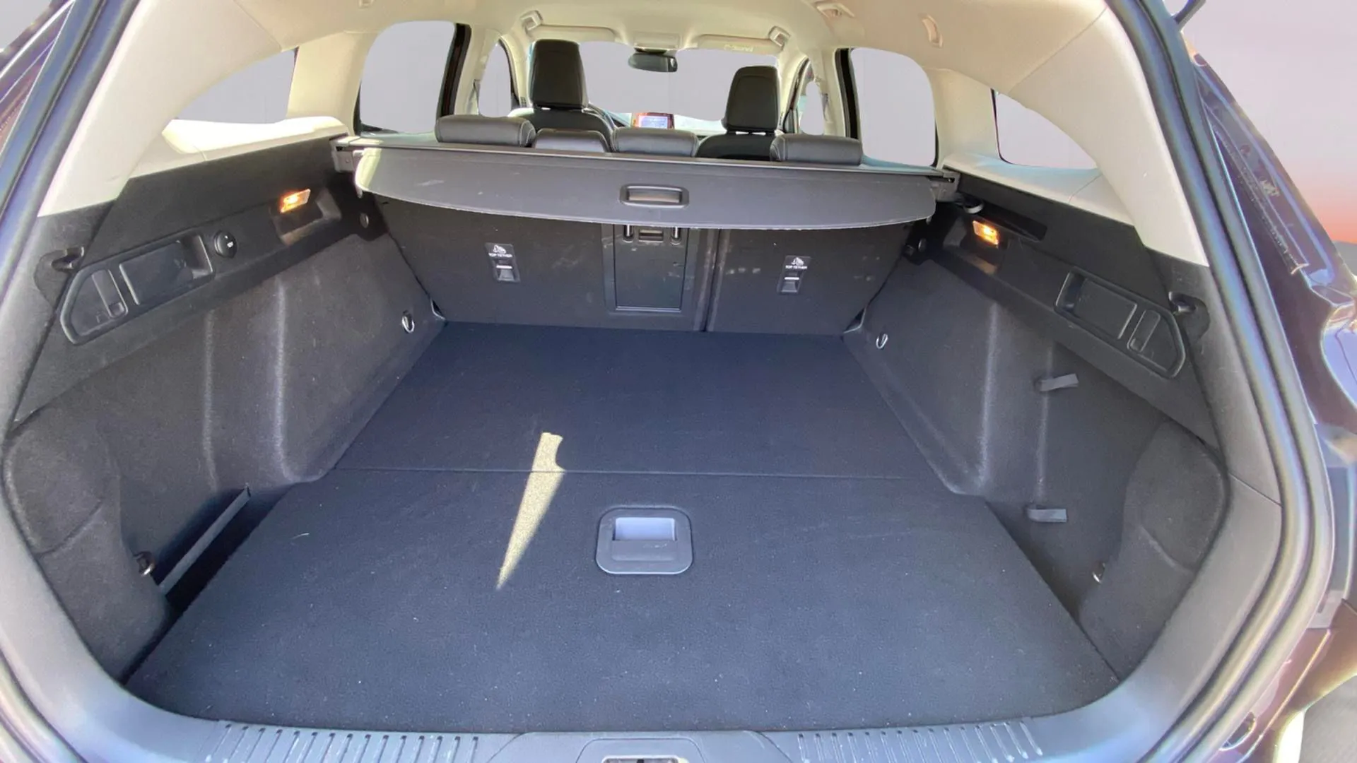 Ford Focus 1.0 EcoBoost Vignale Sportb. - foto 23