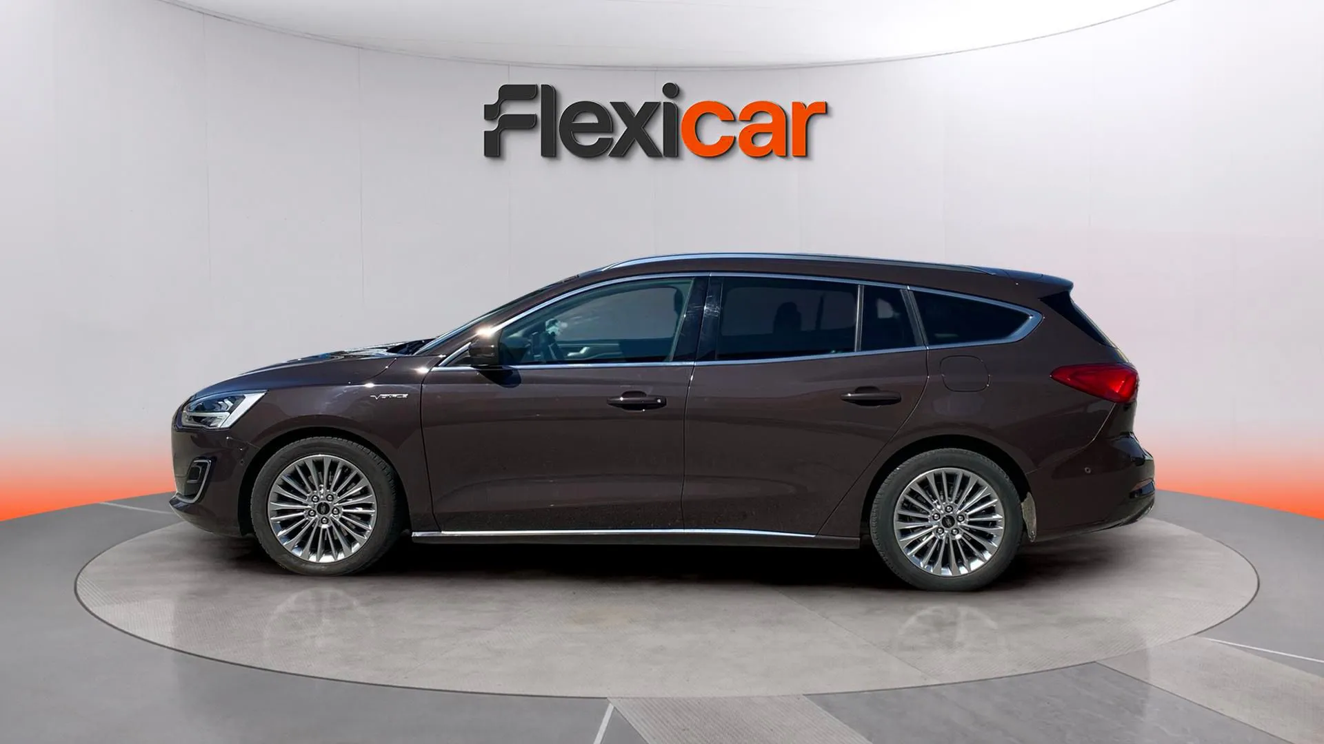 Ford Focus 1.0 EcoBoost Vignale Sportb. - foto 4
