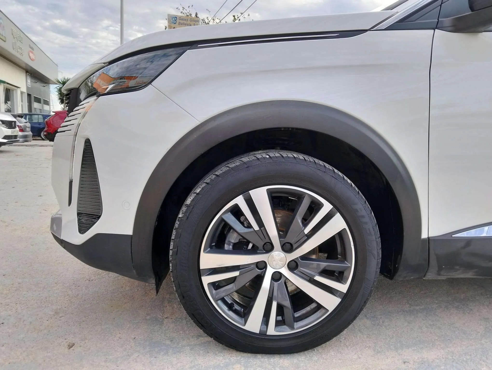 Peugeot 3008 1.2 PureTech Allure Pack - foto 11