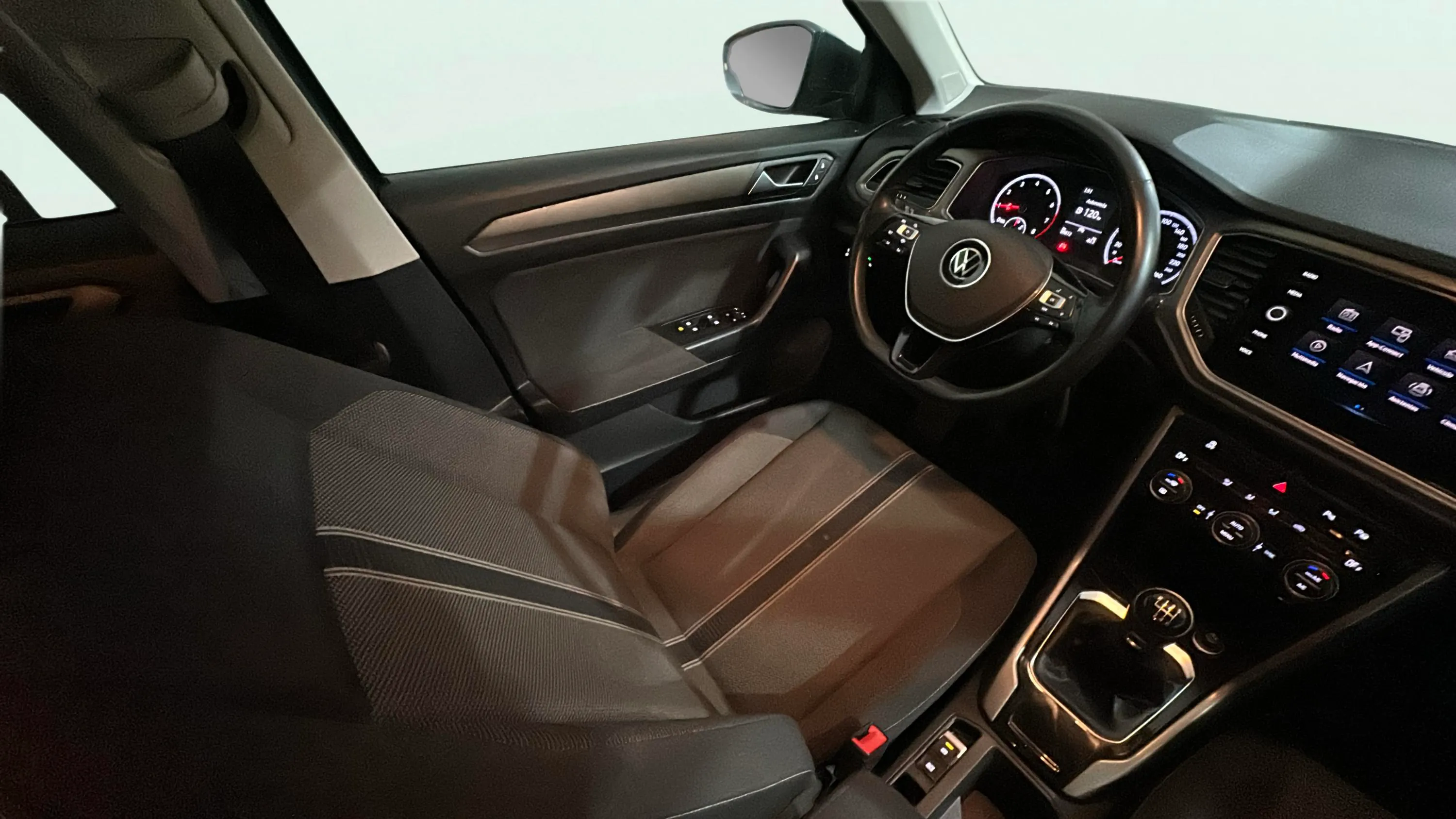 Volkswagen T-Roc Advance 1.0 TSI - foto 9