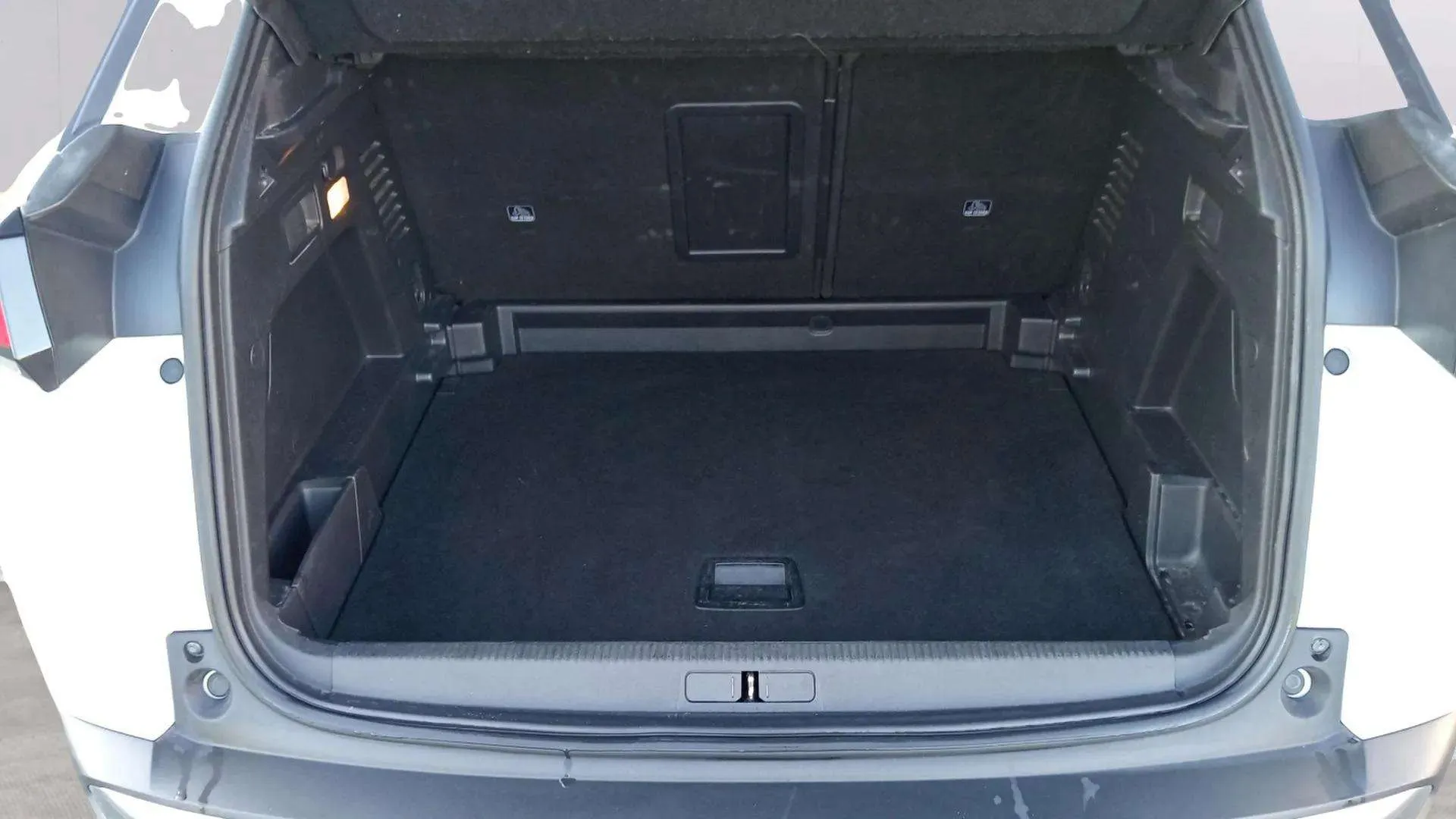 Peugeot 3008 1.2 PureTech Allure Pack - foto 9