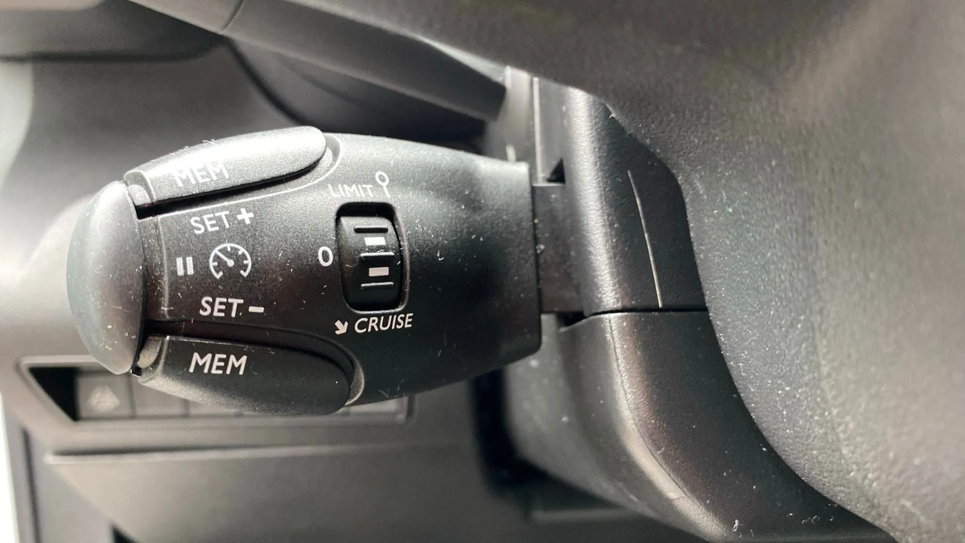 Citroën Berlingo Talla M BlueHDi 100 Feel Pack - foto 15