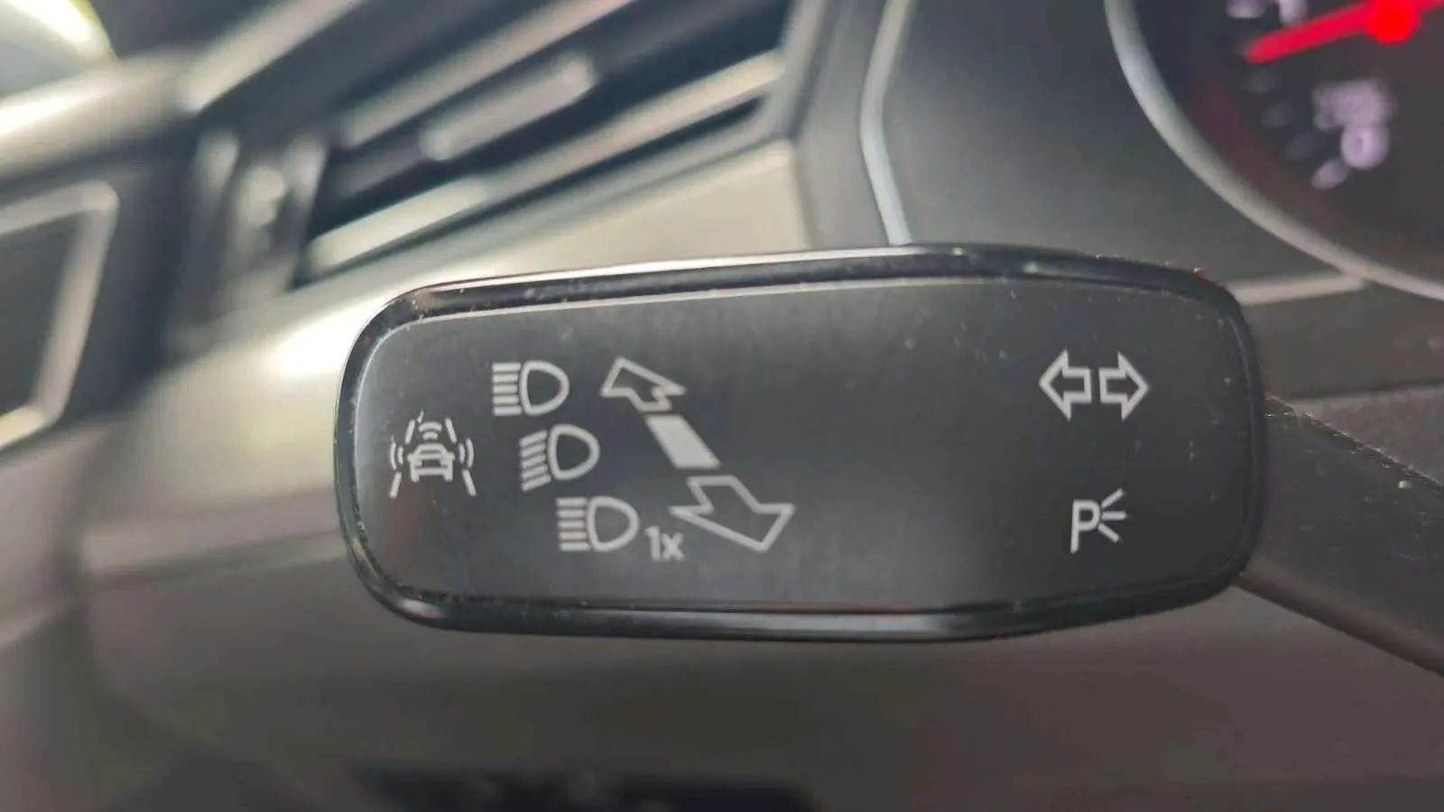 Volkswagen Arteon 2.0 TDI DSG - foto 13