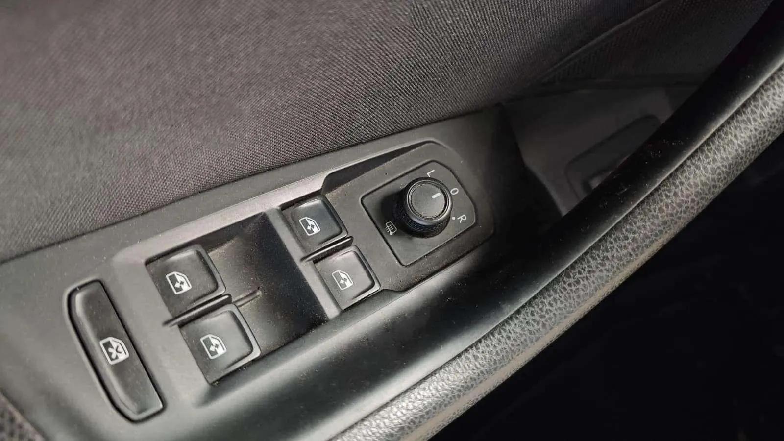 Volkswagen Arteon 2.0 TDI DSG - foto 26