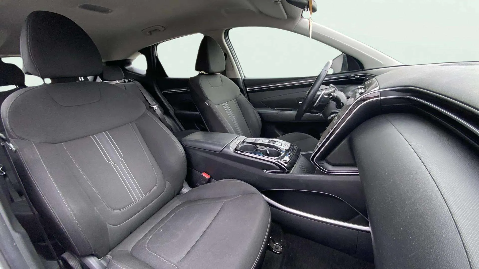 Hyundai Tucson 1.6 T-GDi HEV Maxx - foto 17