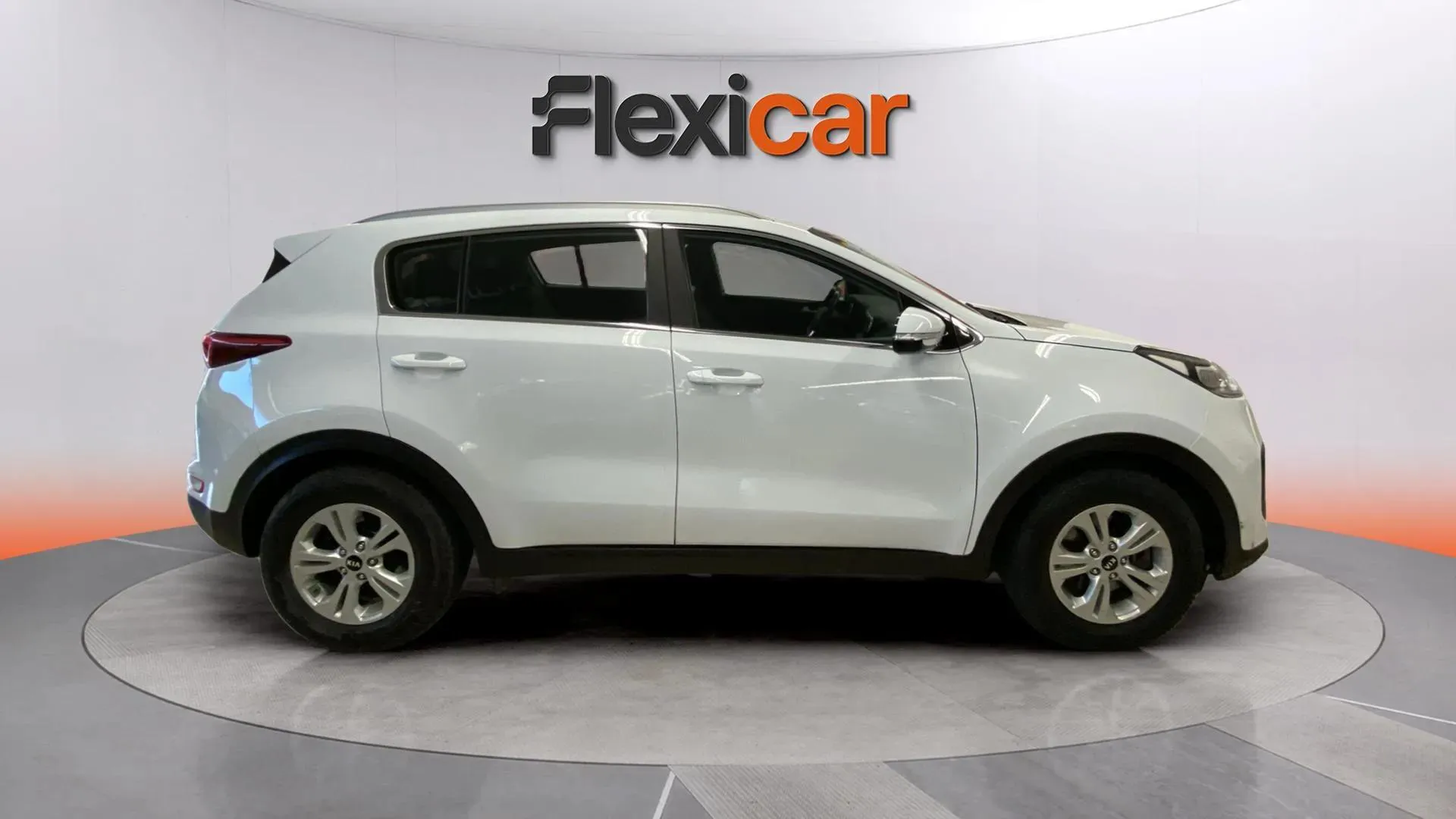 Kia Sportage 1.7 CRDi VGT Business 4x2 Eco-Dynam - foto 7