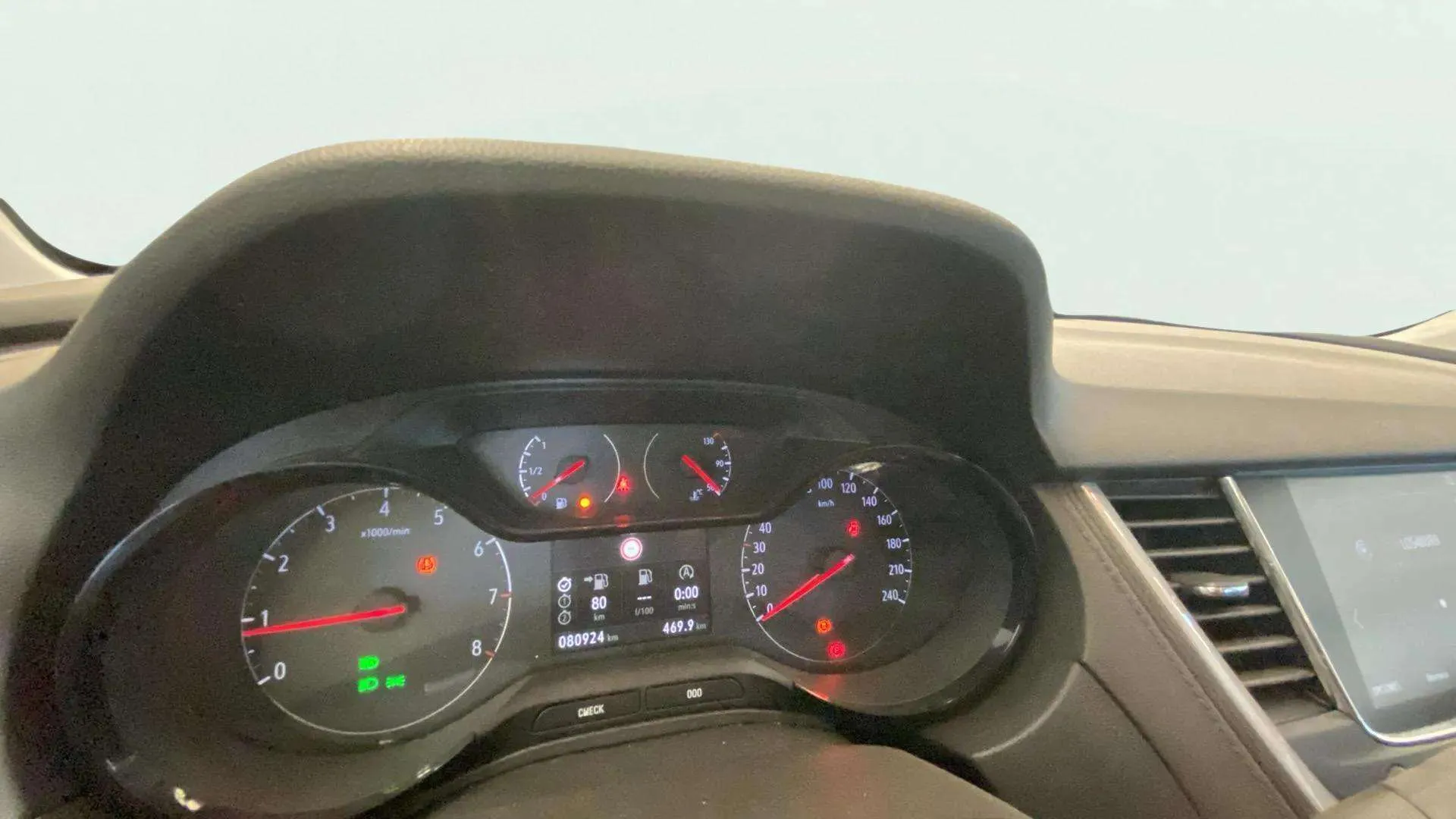 Opel Grandland 1.5 CDTi Design Line - foto 13