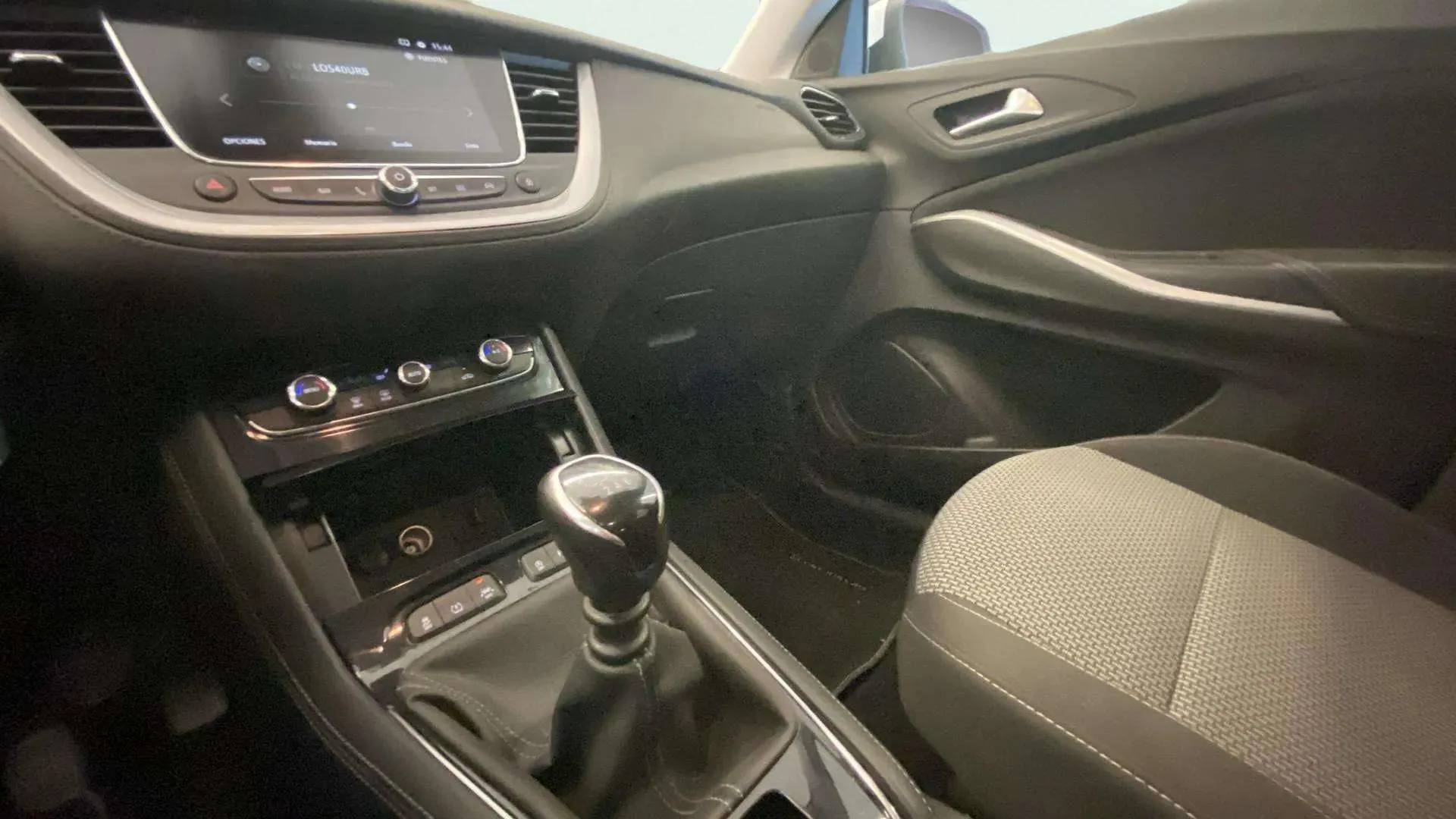 Opel Grandland 1.5 CDTi Design Line - foto 15