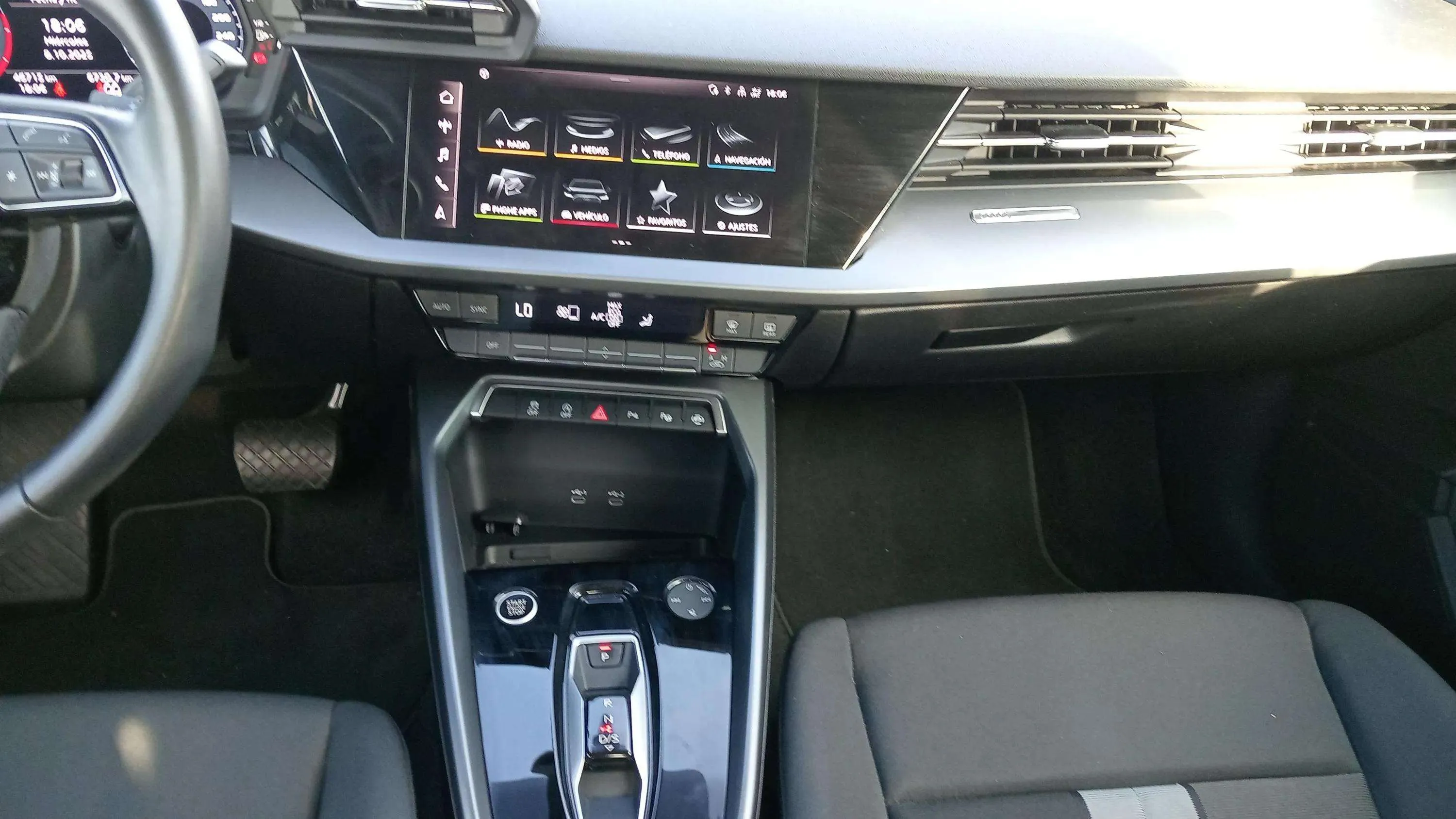Audi A3 Sedan Advanced 30 TFSI S tronic - foto 16