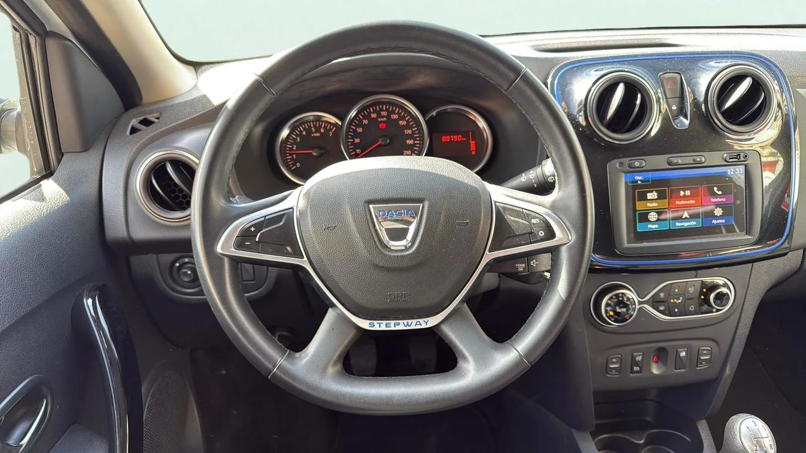 Dacia Sandero Stepway Essential TCe GLP - foto 8