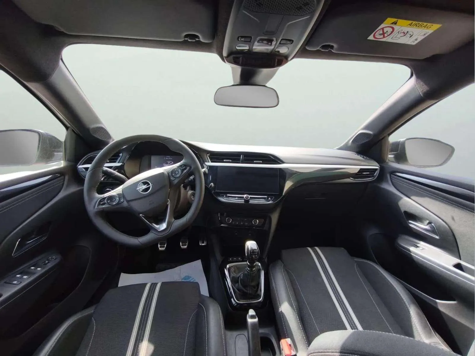 Opel Corsa 1.2T XHL GS - foto 10