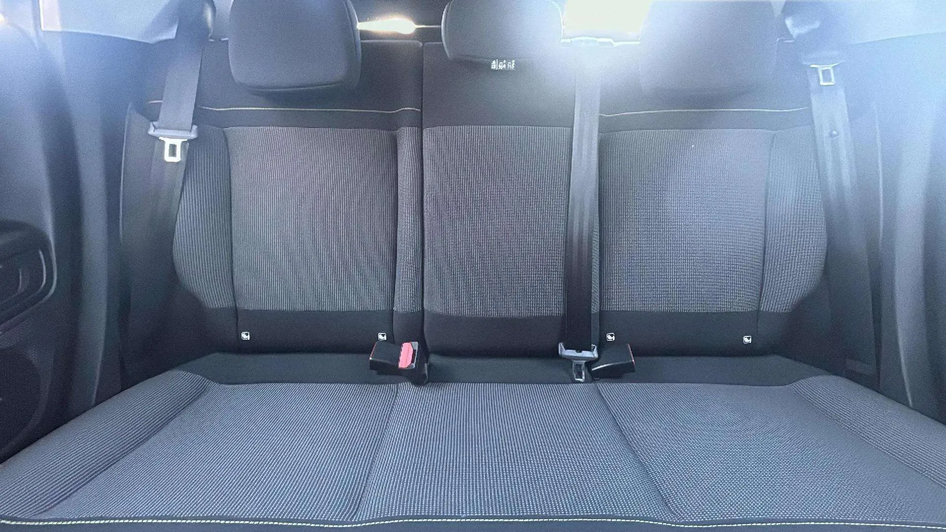 Citroën C3 PureTech Plus - foto 17