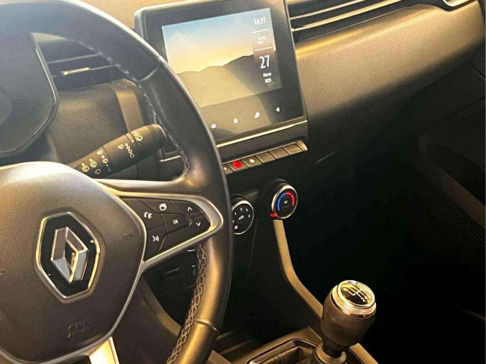 Renault Clio Intens TCe - foto 7