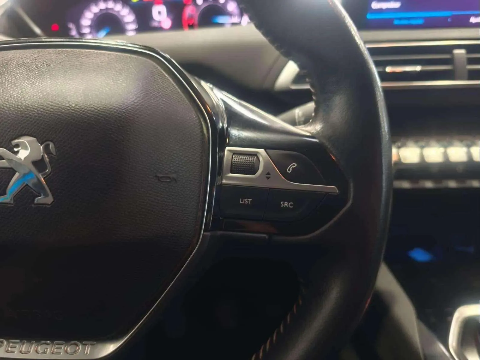 Peugeot 3008 1.2 PureTech Active Pack - foto 15